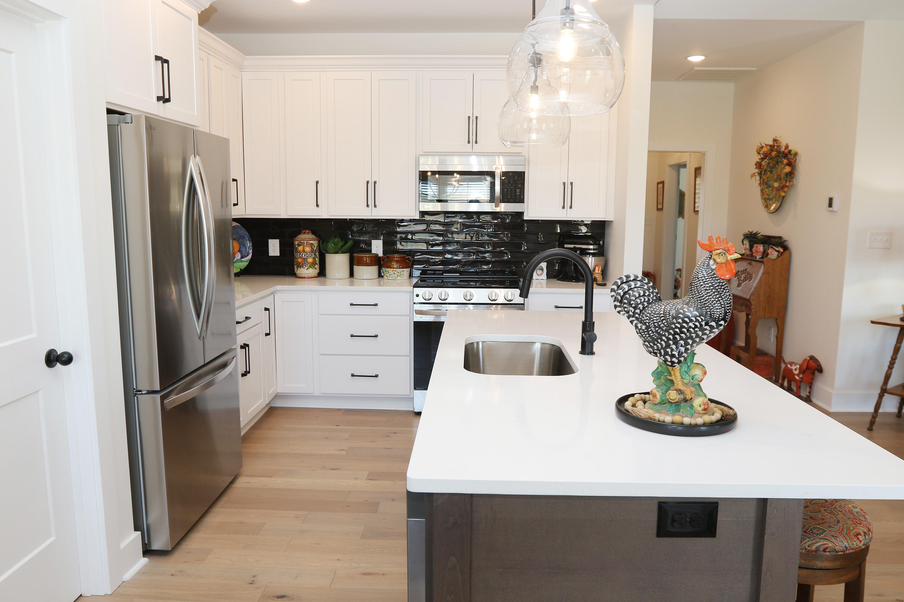 1104 Mission Drive Property Photo 4
