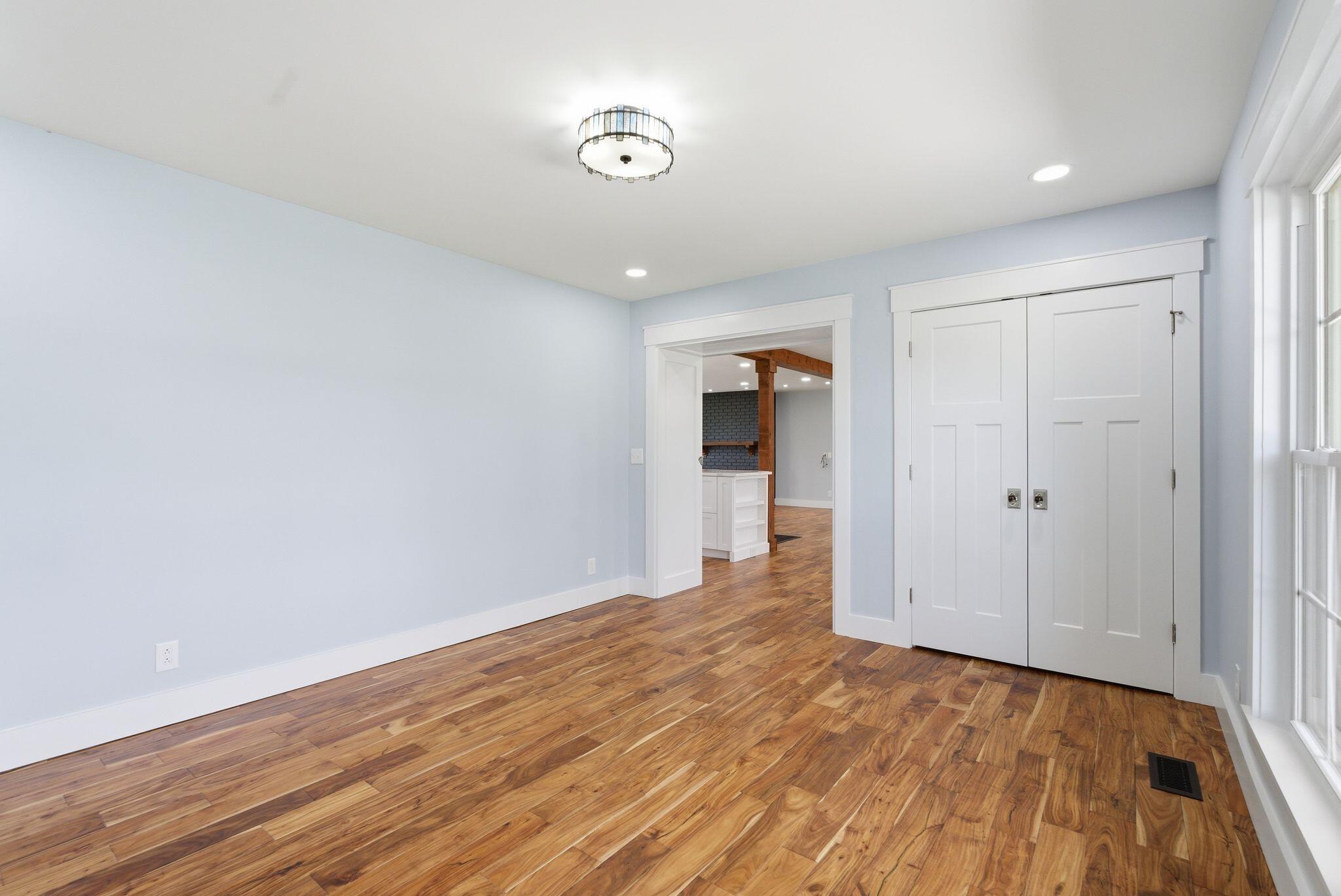 960 Inverness Road Property Photo 14