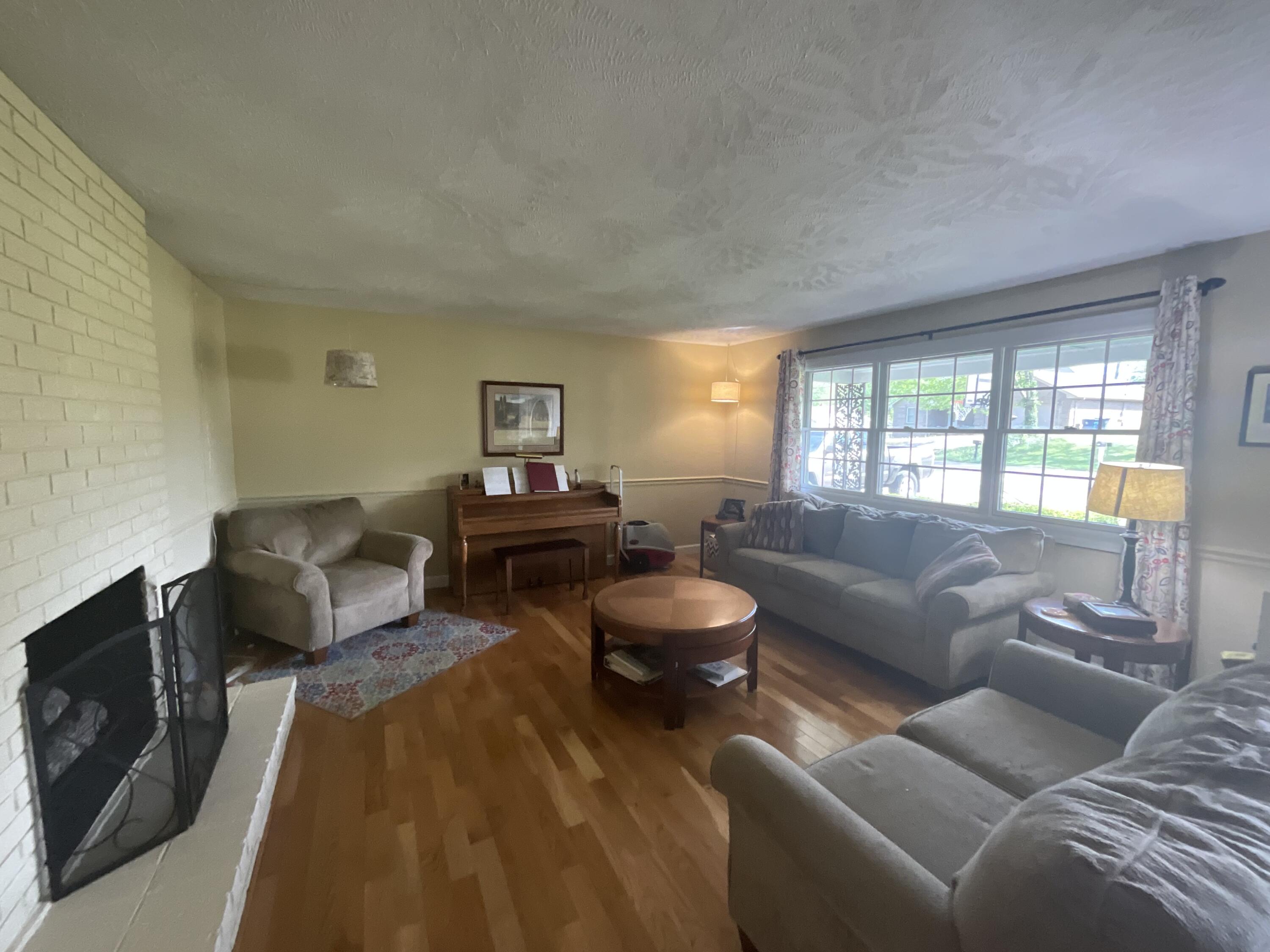 110 Cherry Lane Property Photo 4