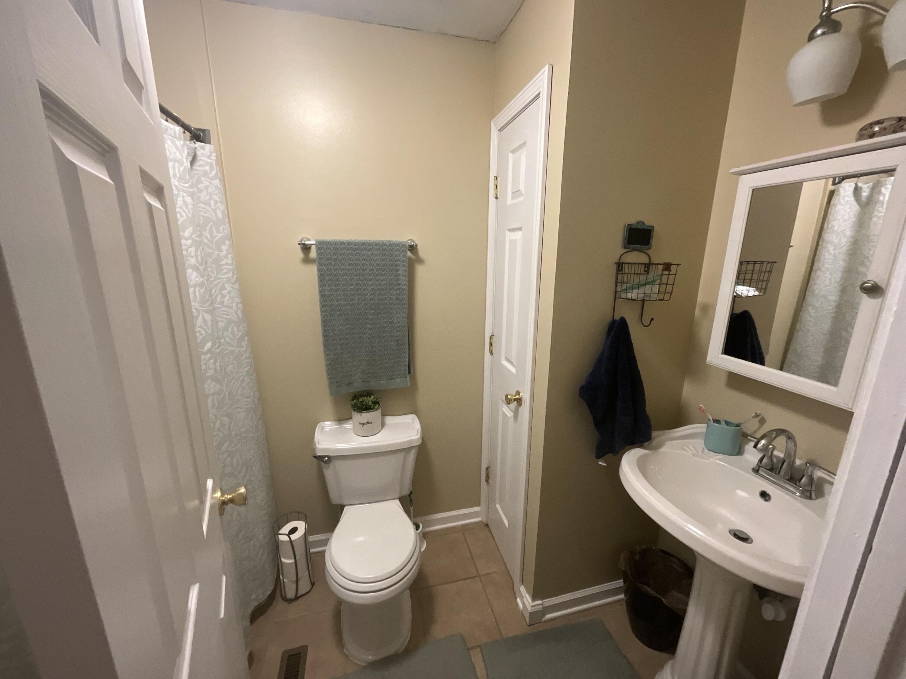 110 Cherry Lane Property Photo 31