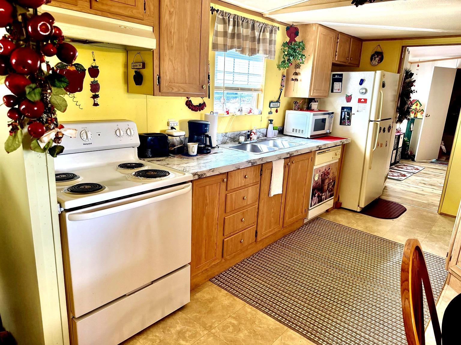 565 Bell Lane Property Photo 15