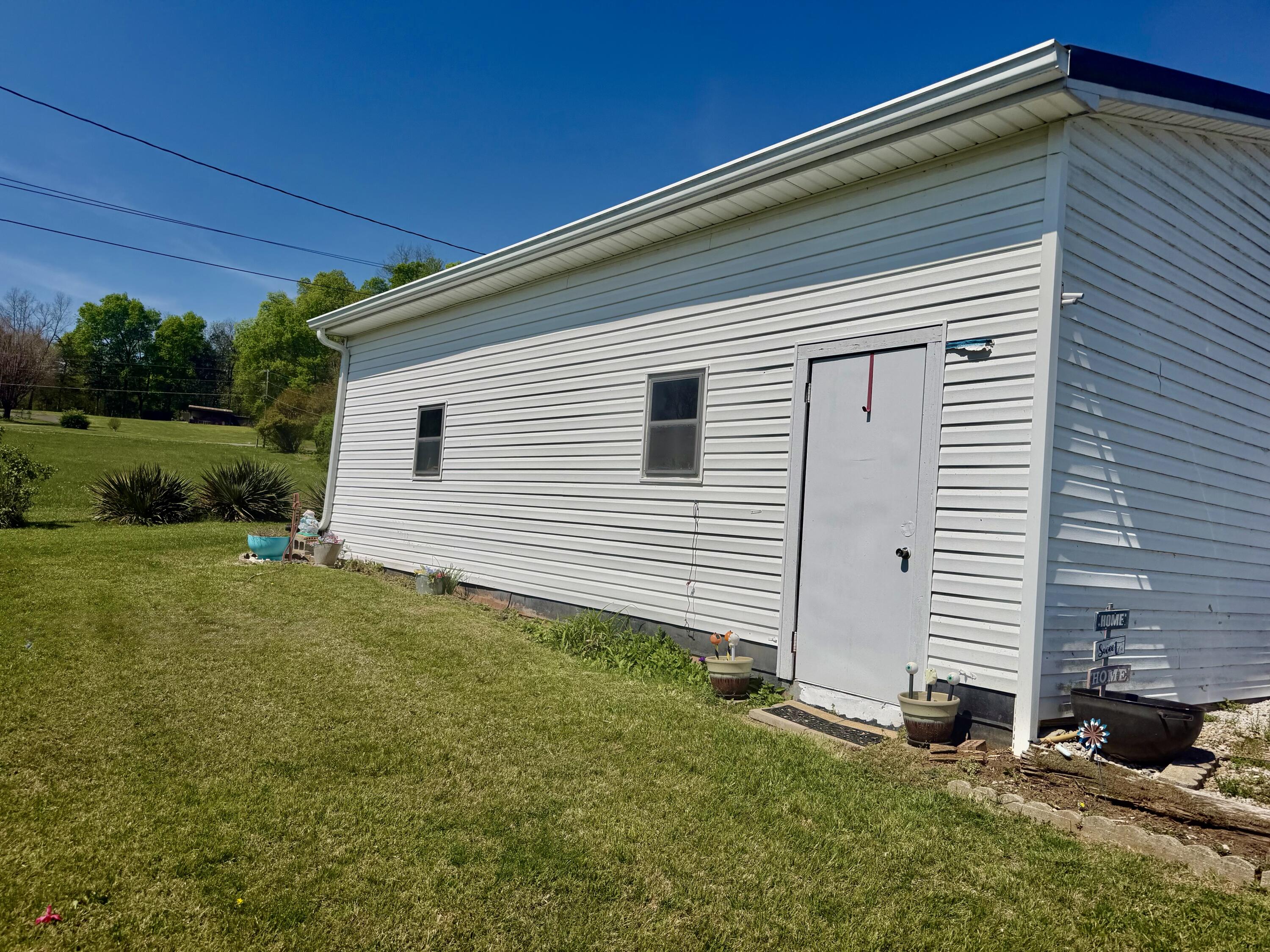 565 Bell Lane Property Photo 24