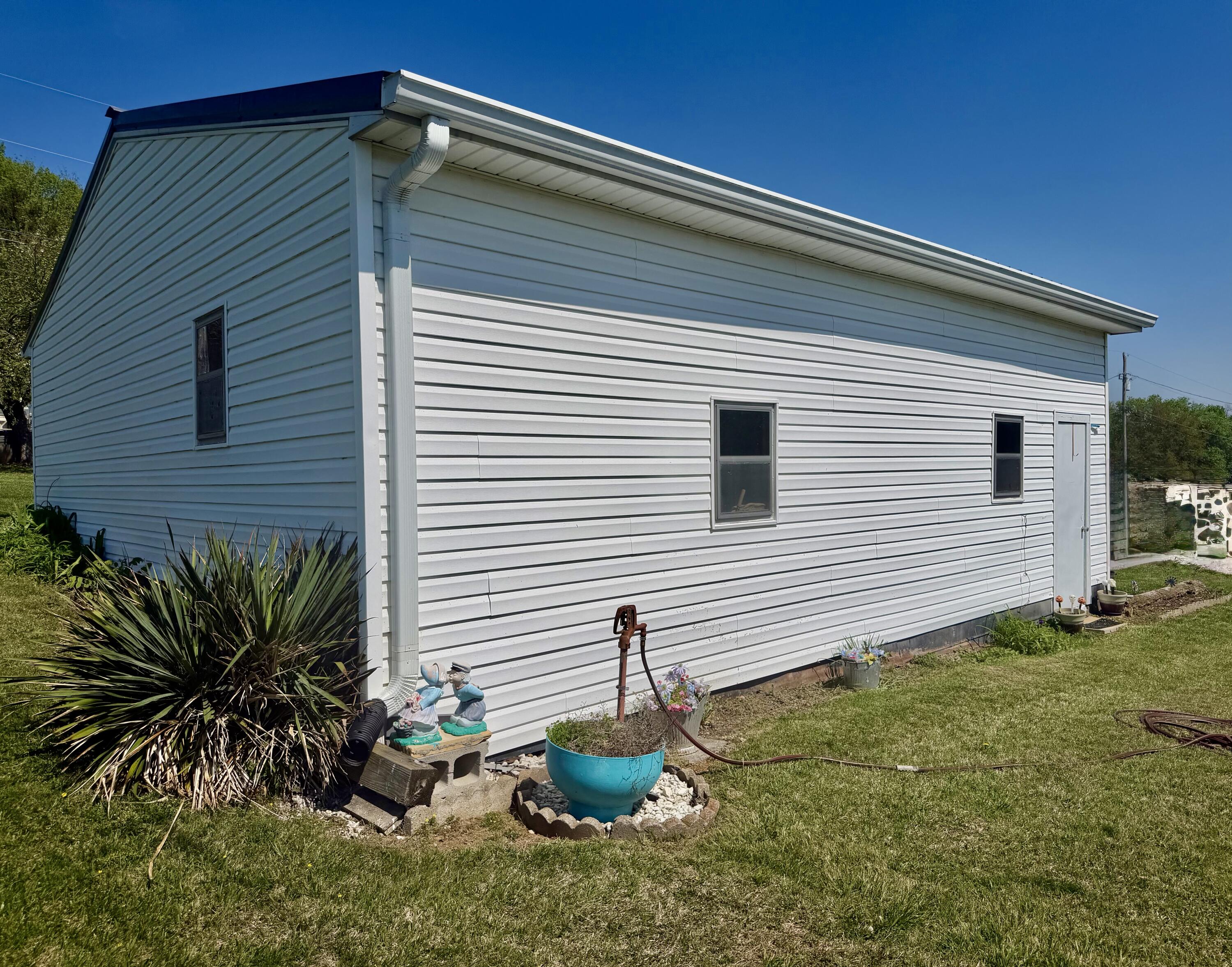 565 Bell Lane Property Photo 25