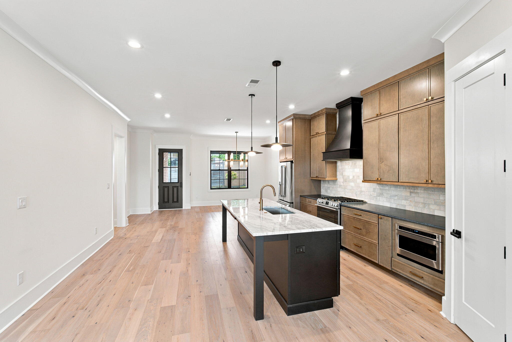 4163 Cocos Way Property Photo 6