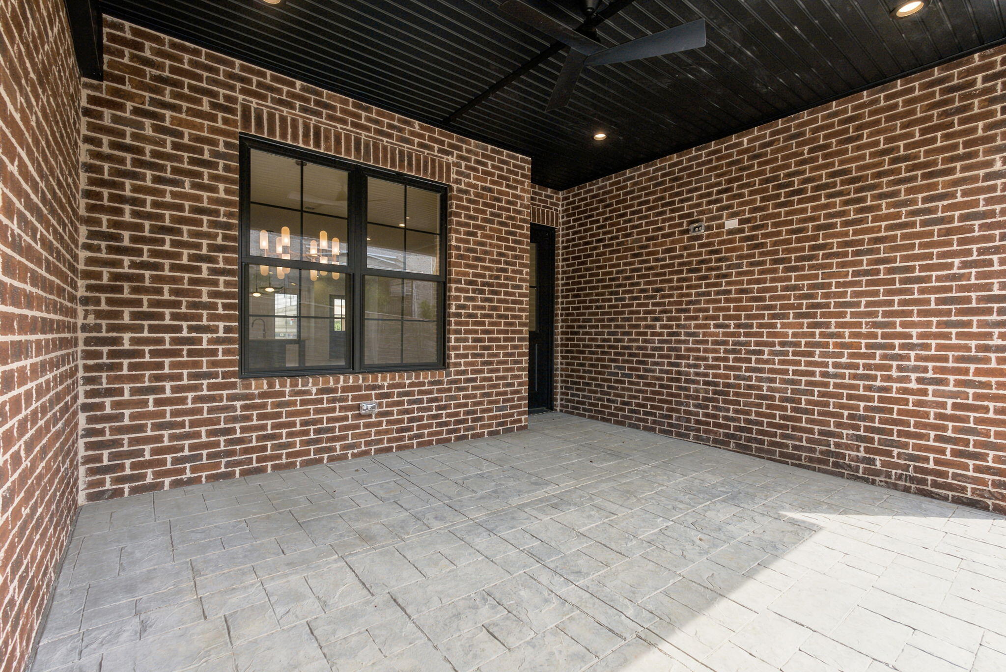 4163 Cocos Way Property Photo 13