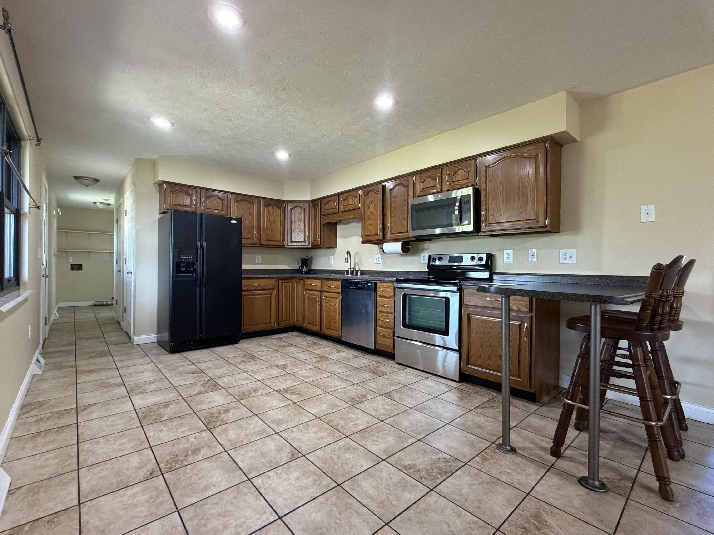411 Boat Dock Road Property Photo 4