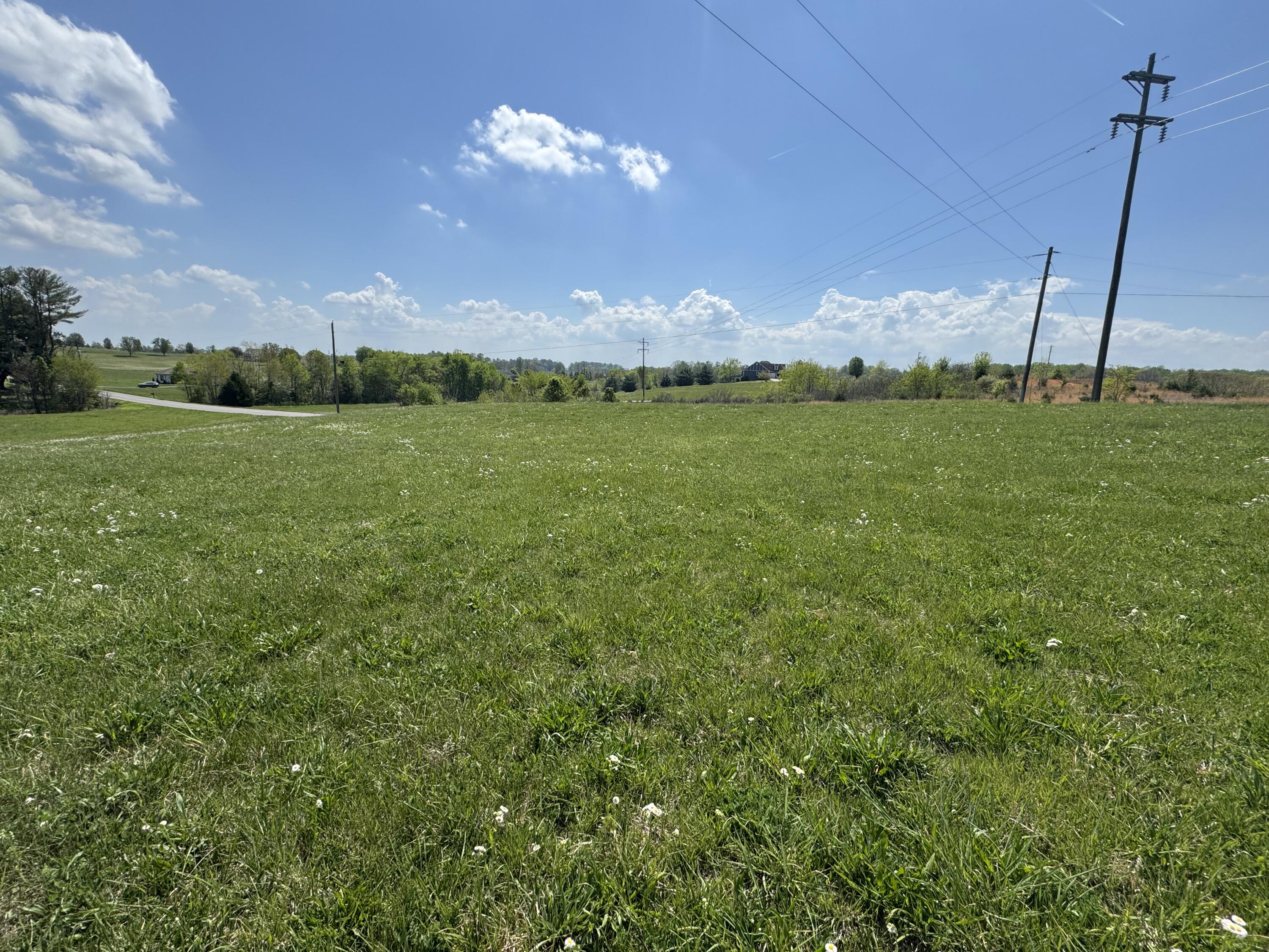 13 Ky-92 Property Photo 2