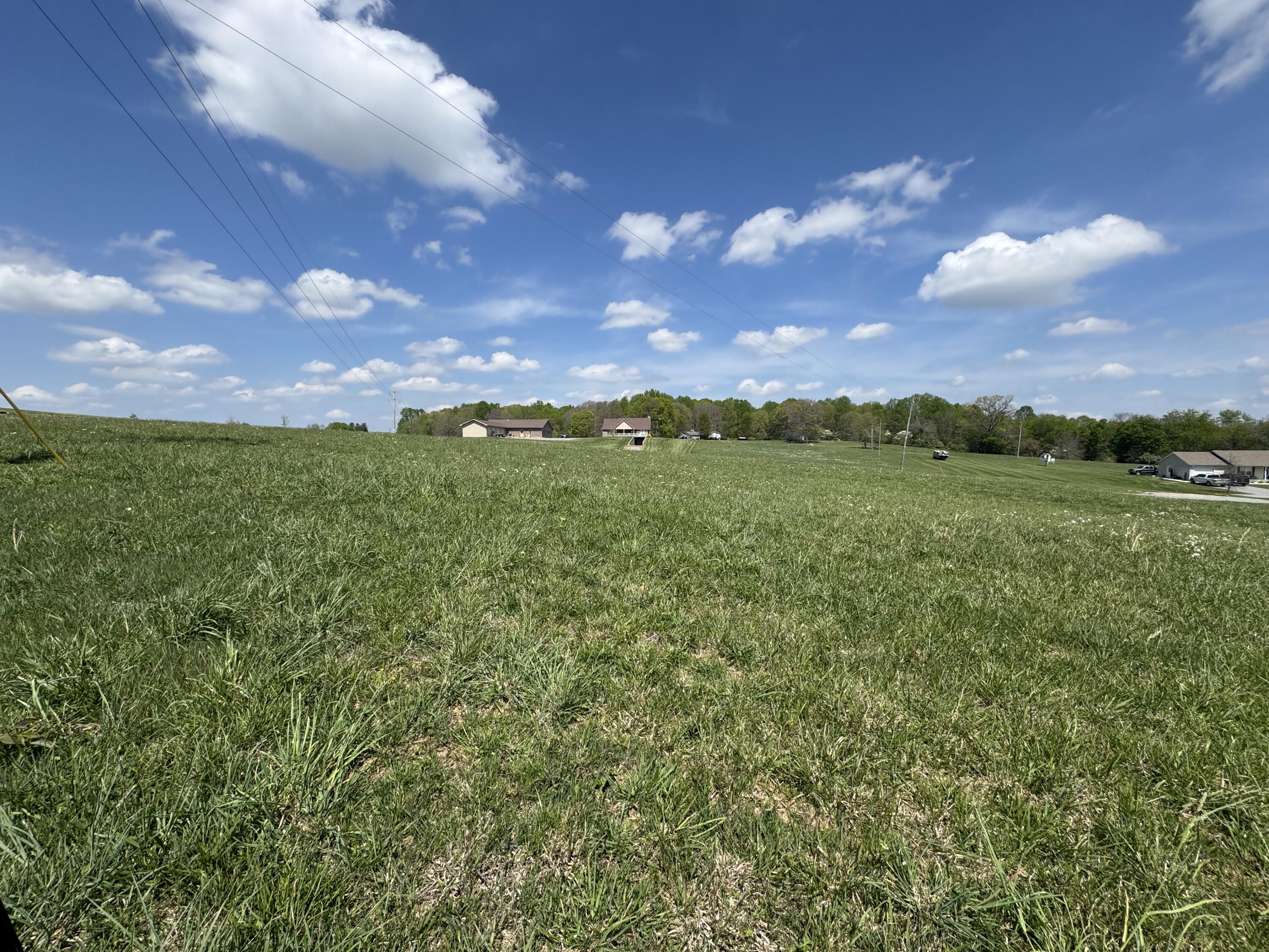 13 Ky-92 Property Photo 3