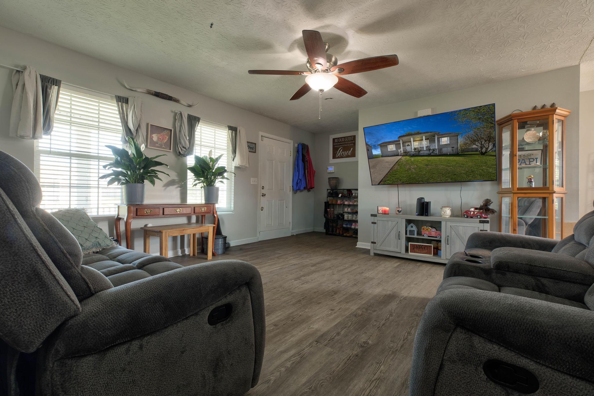 861 Thorn Trace Drive Property Photo 10