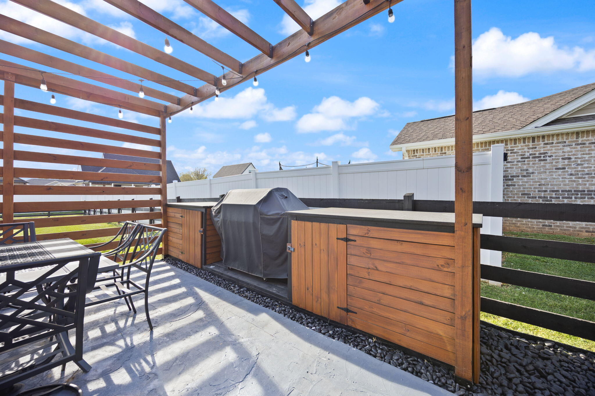 115 Esplanade Drive Property Photo 16