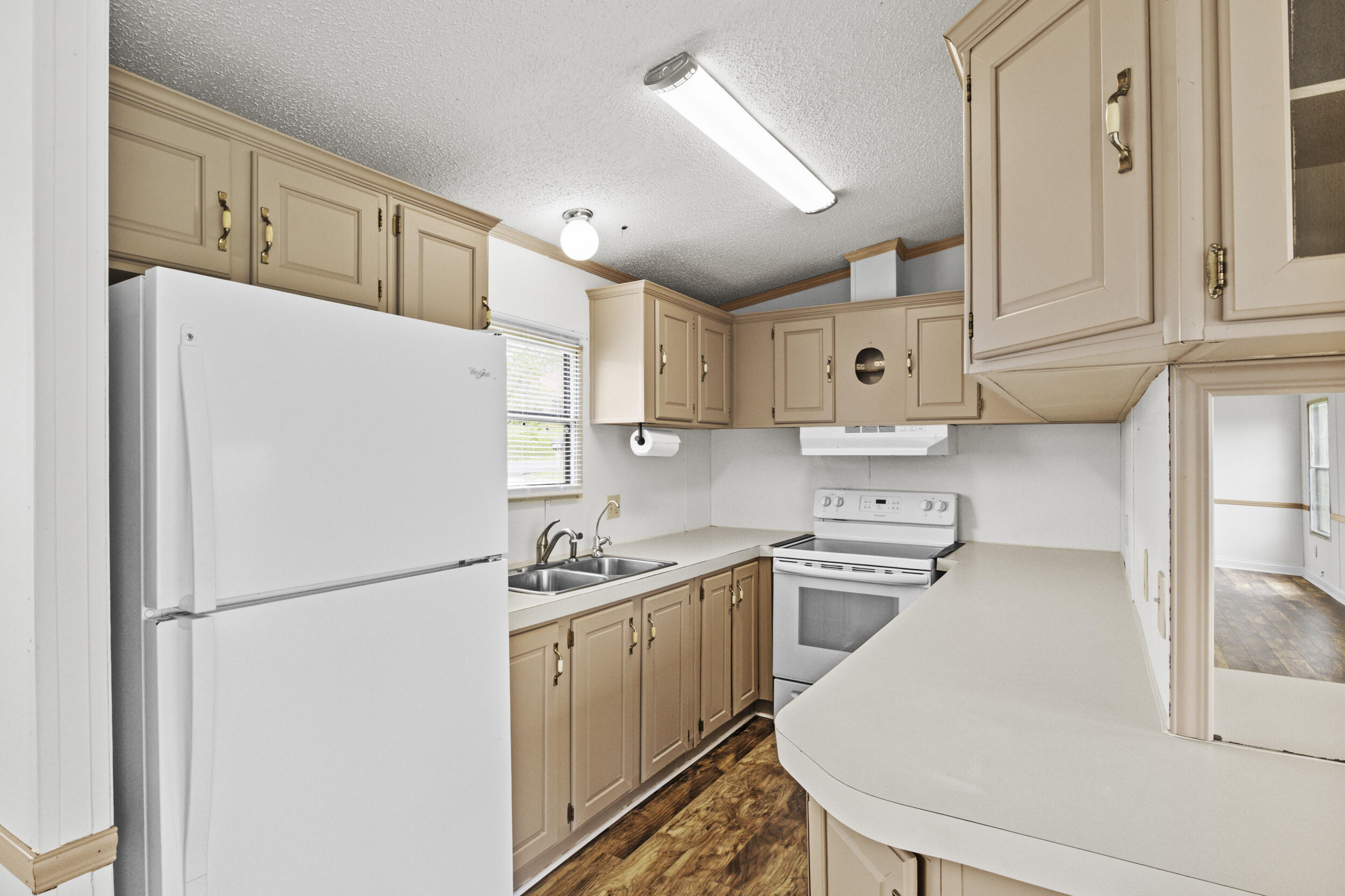 80 Fox Run Road Property Photo 12
