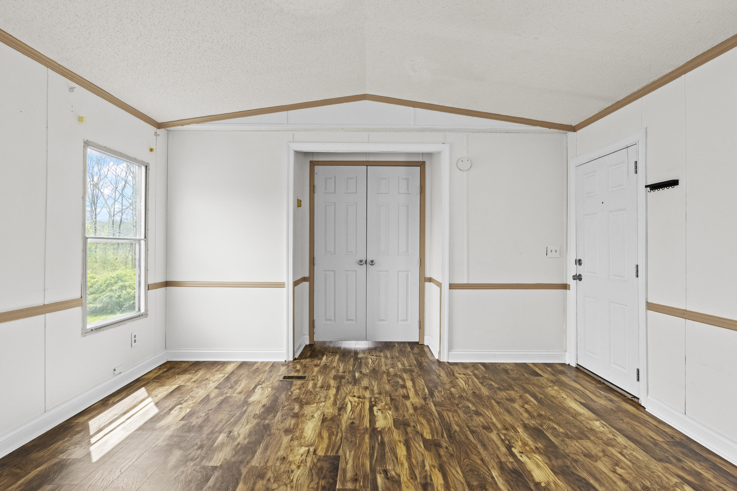 80 Fox Run Road Property Photo 16