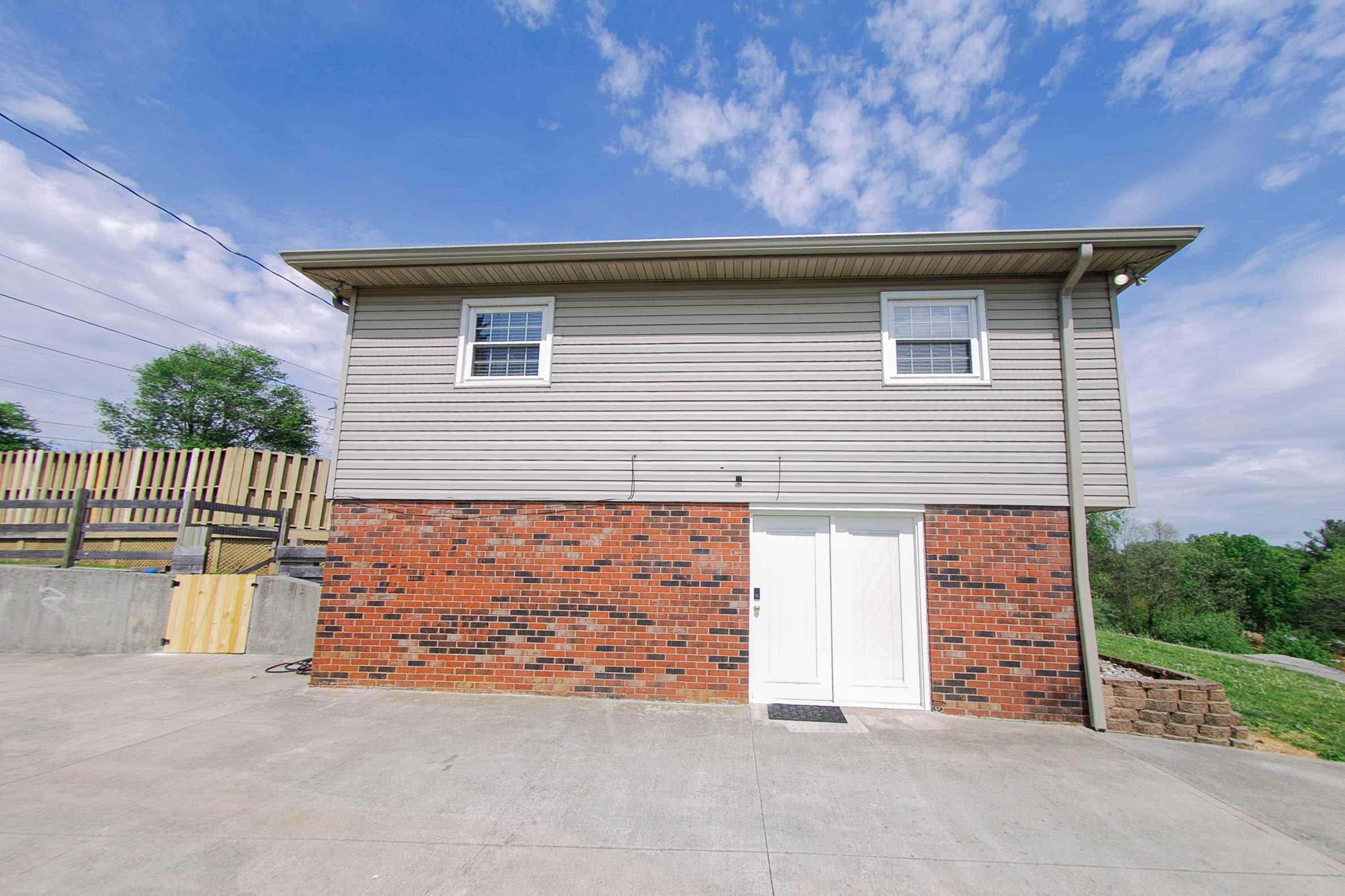 109 Rolling Hills Drive Property Photo 11