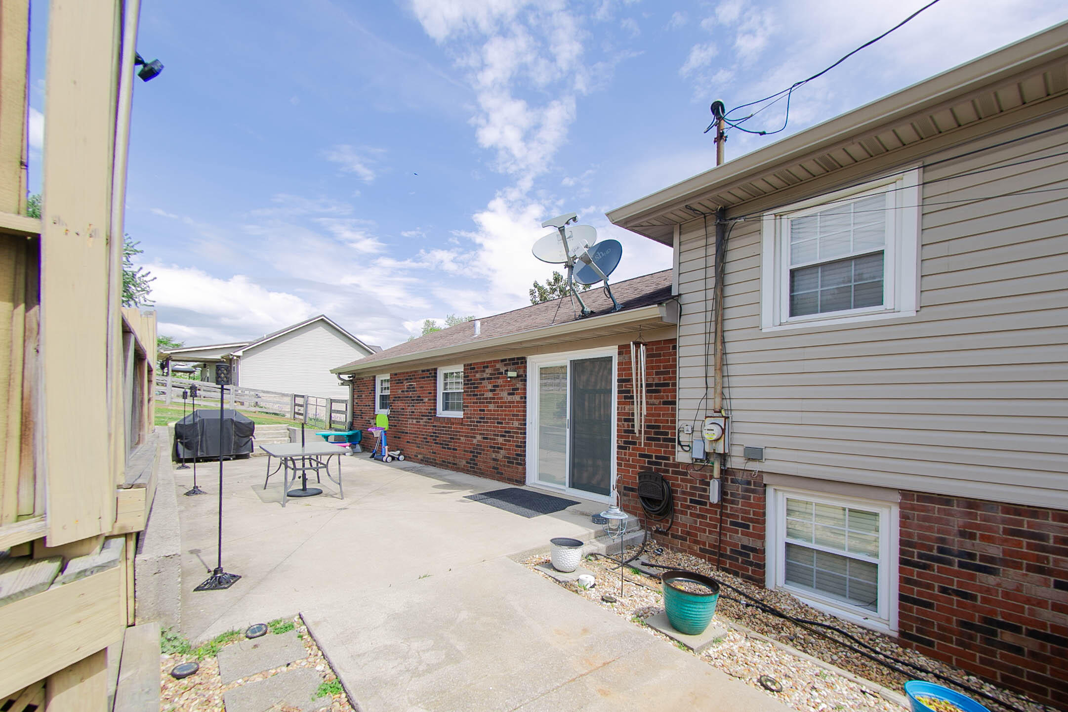 109 Rolling Hills Drive Property Photo 16