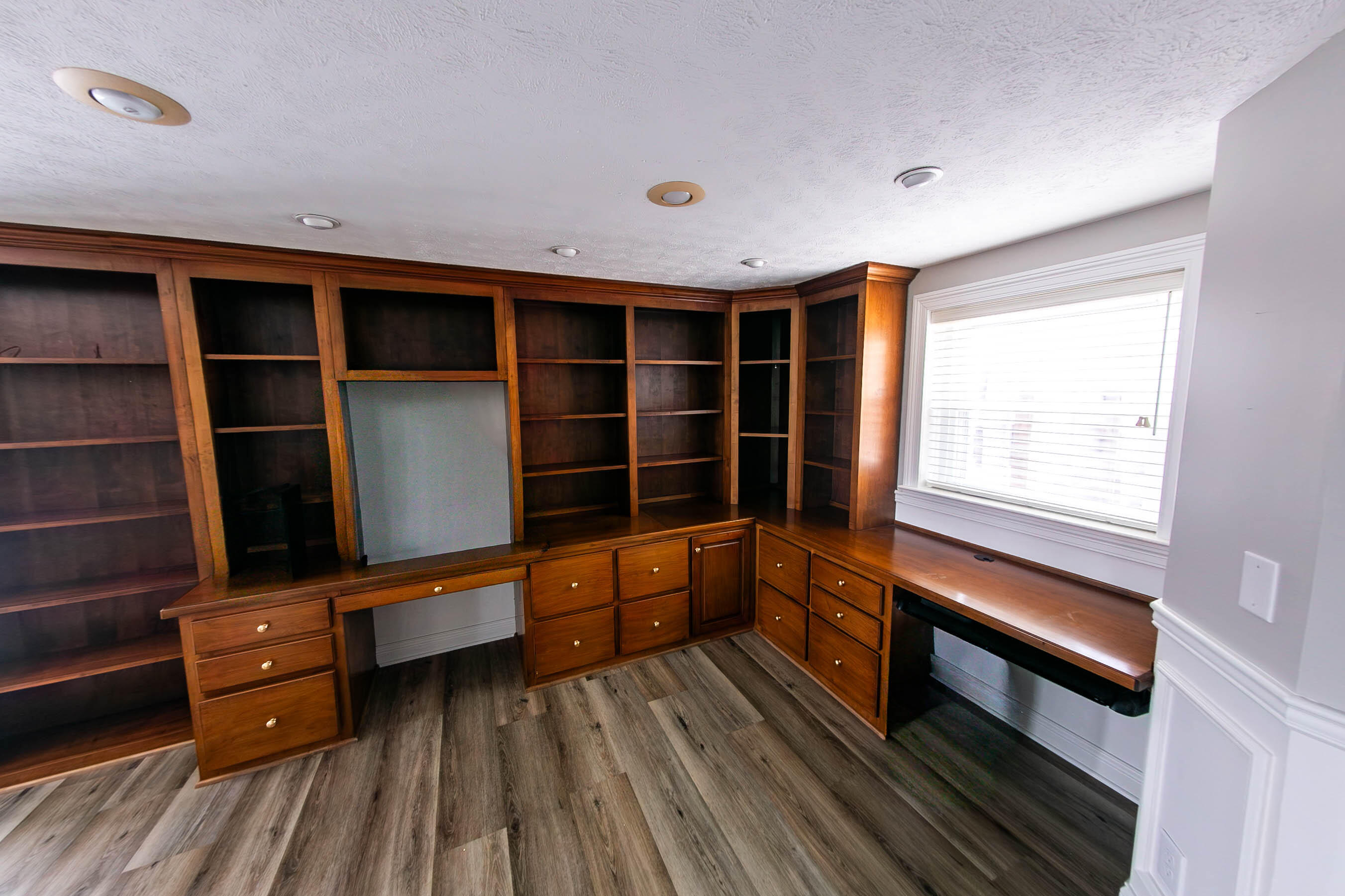 109 Rolling Hills Drive Property Photo 31