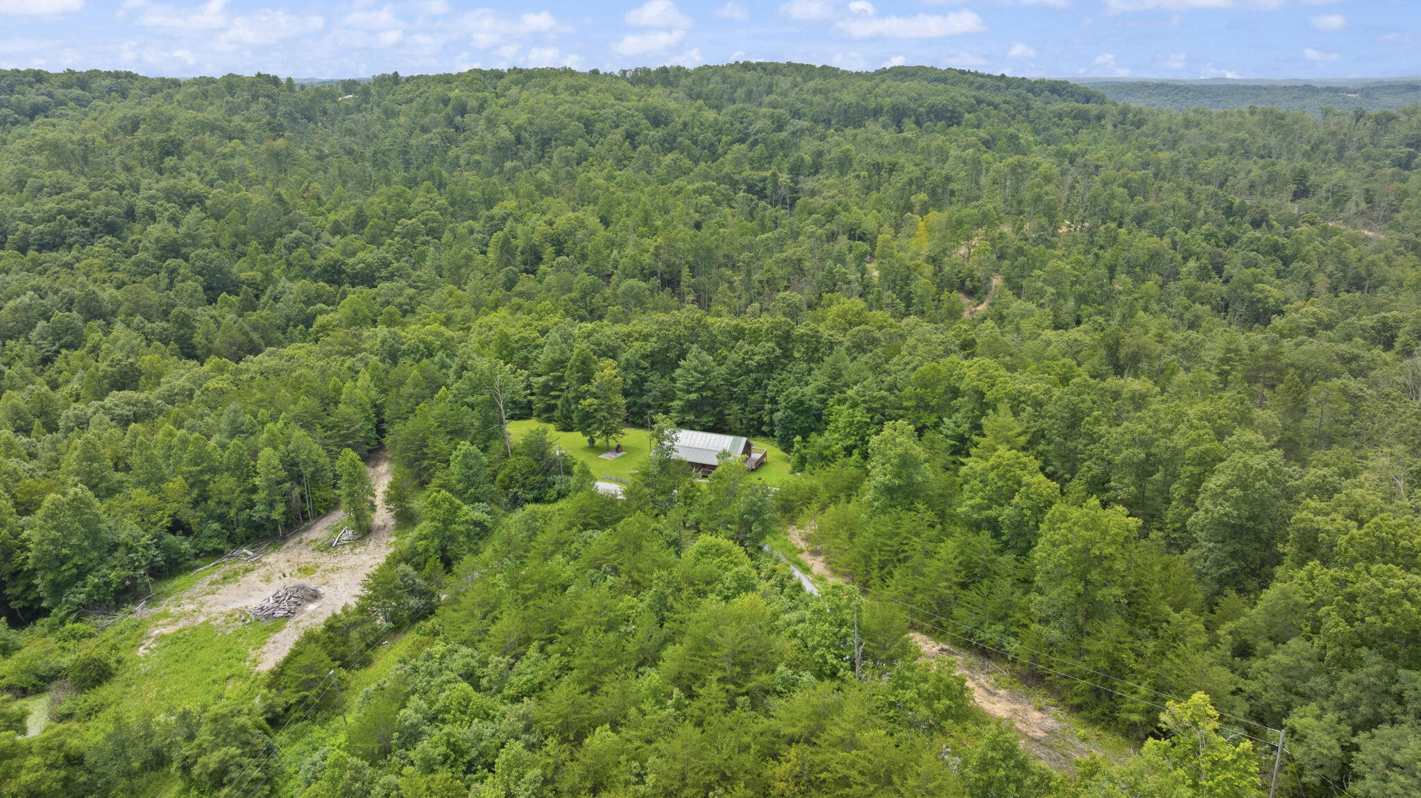 576 Laxton Road Property Photo 41