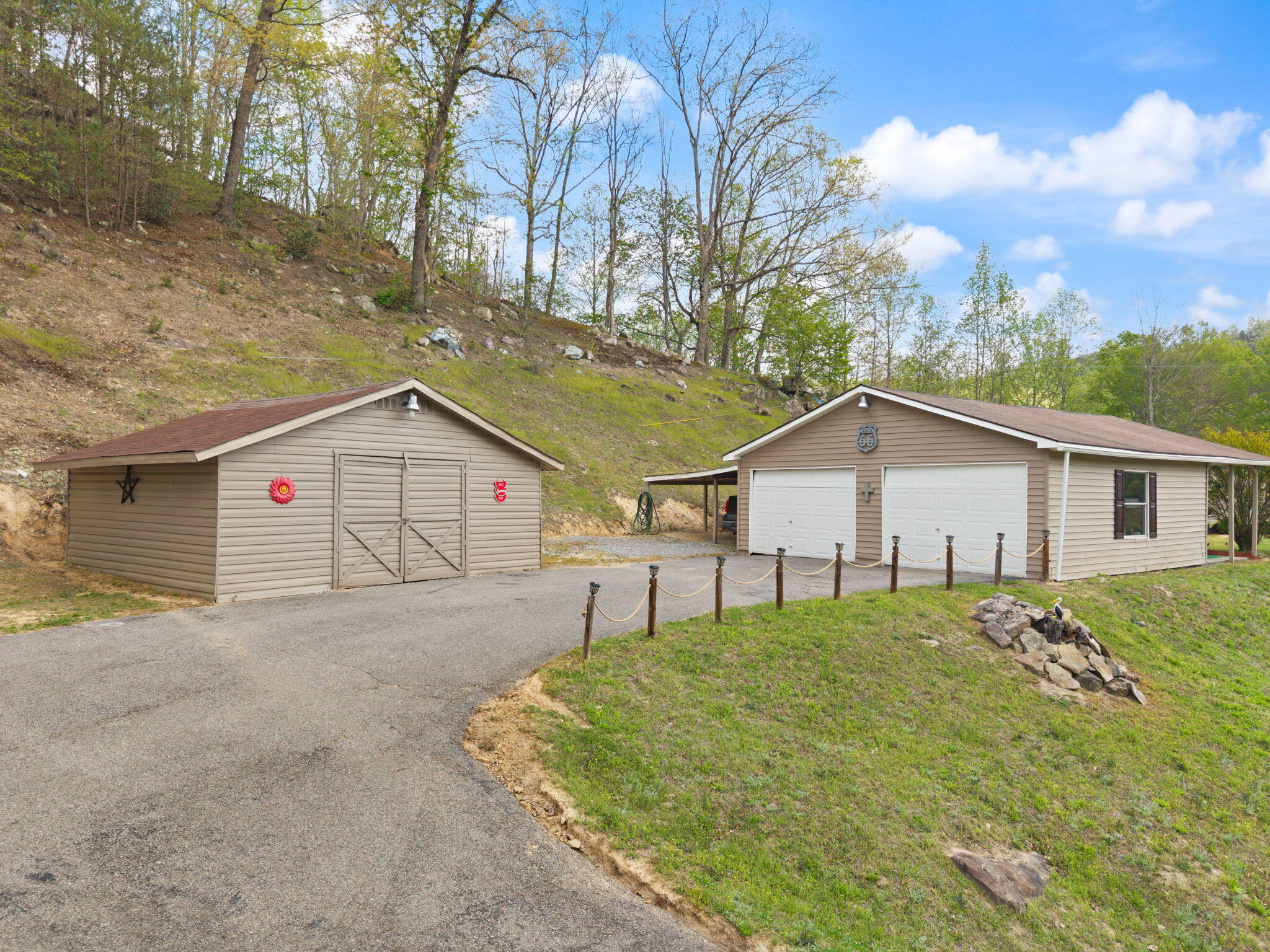 9969 State Hwy 581 Property Photo 4
