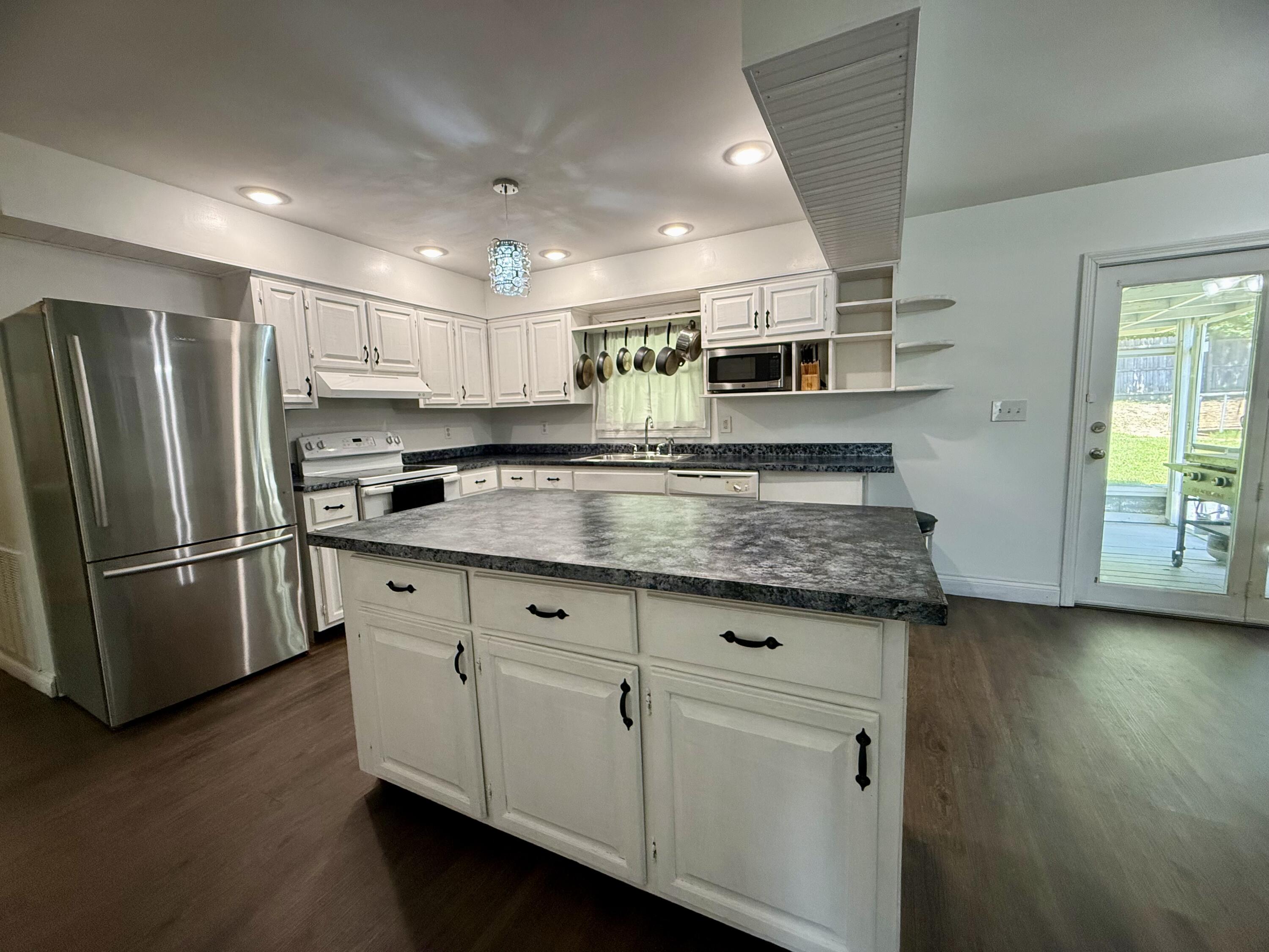 2308 Ky-312 Property Photo 14