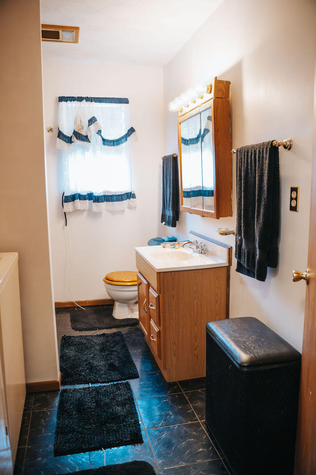 88 Howell Lane Property Photo 12