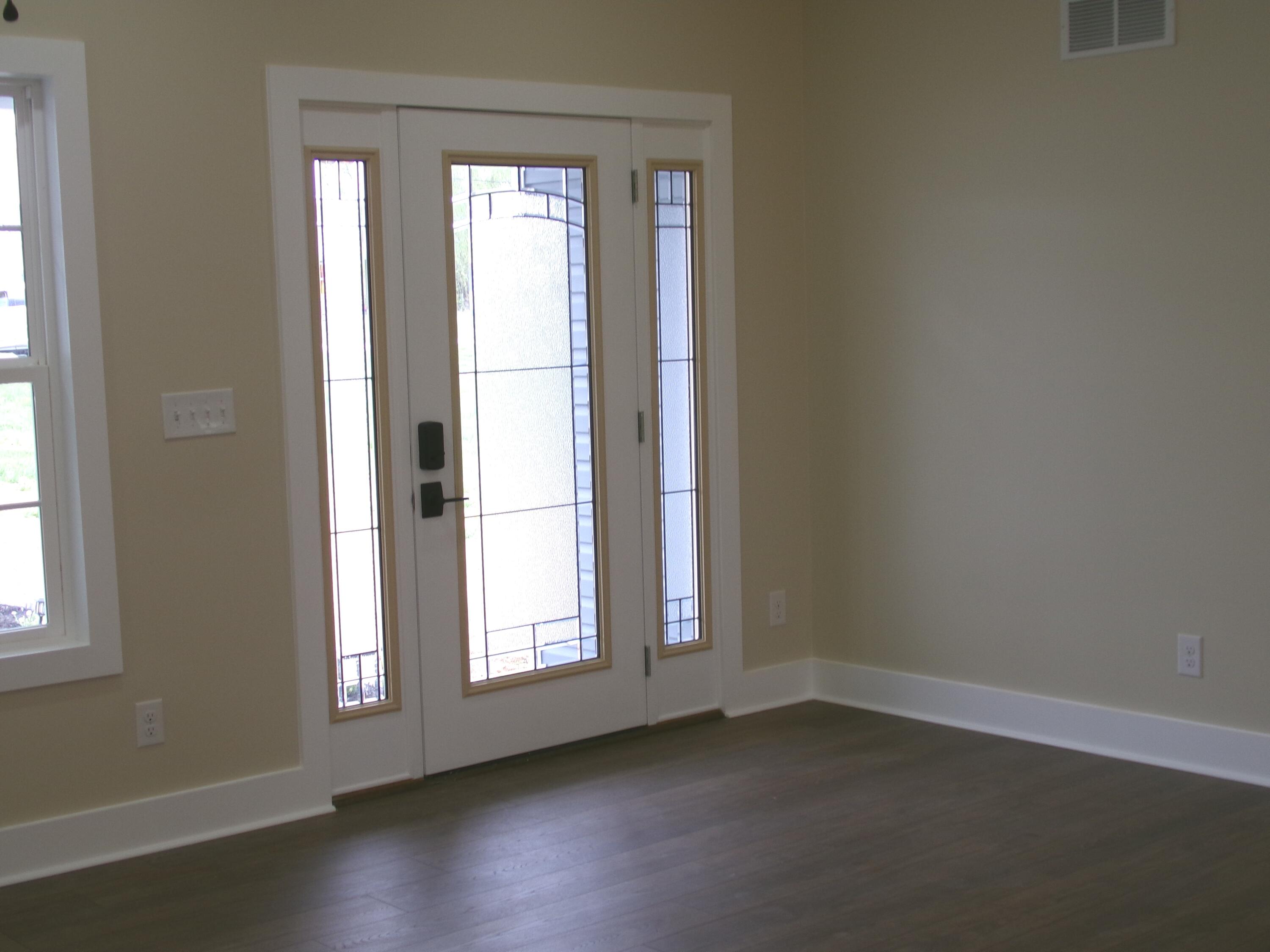 113 Spring Meadows Drive Property Photo 5