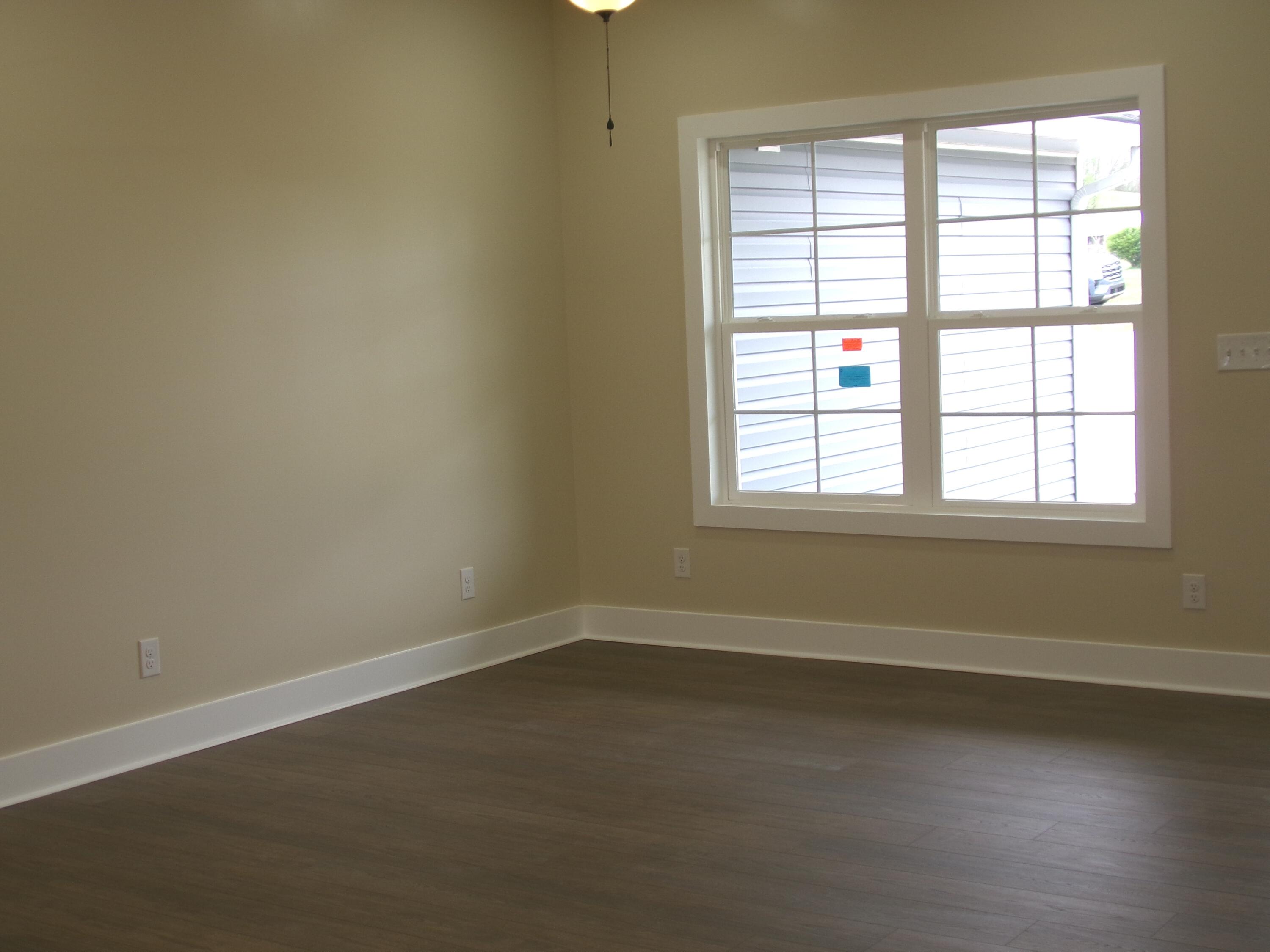 113 Spring Meadows Drive Property Photo 6