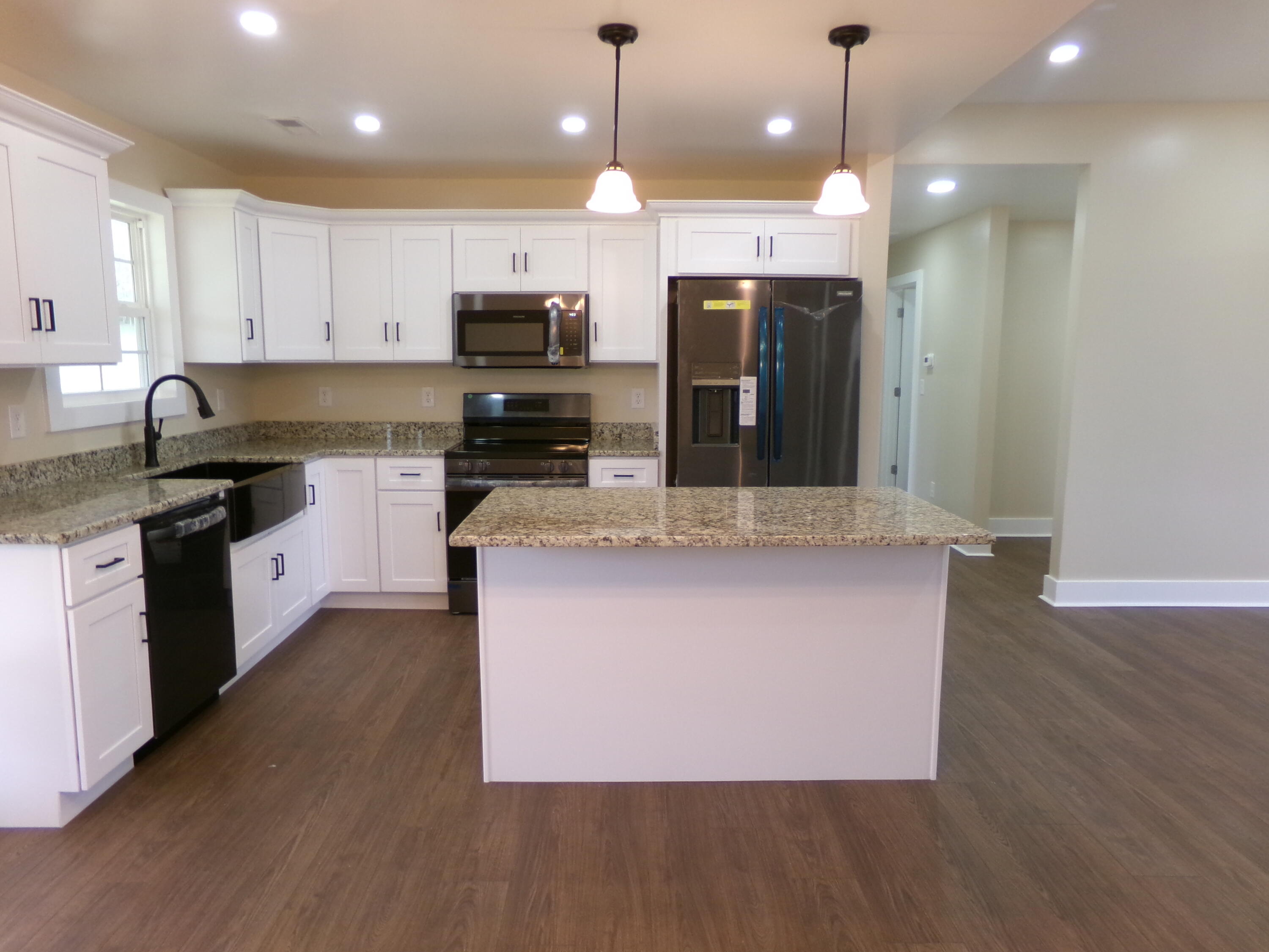 113 Spring Meadows Drive Property Photo 11