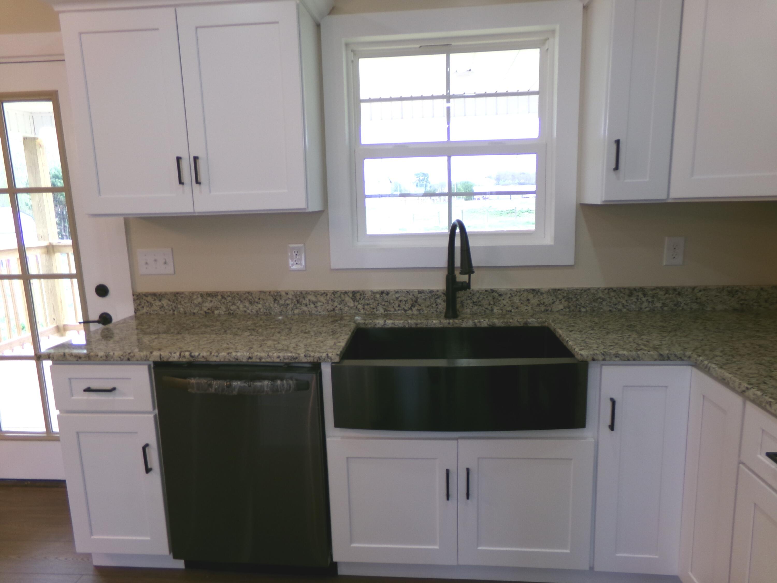 113 Spring Meadows Drive Property Photo 13