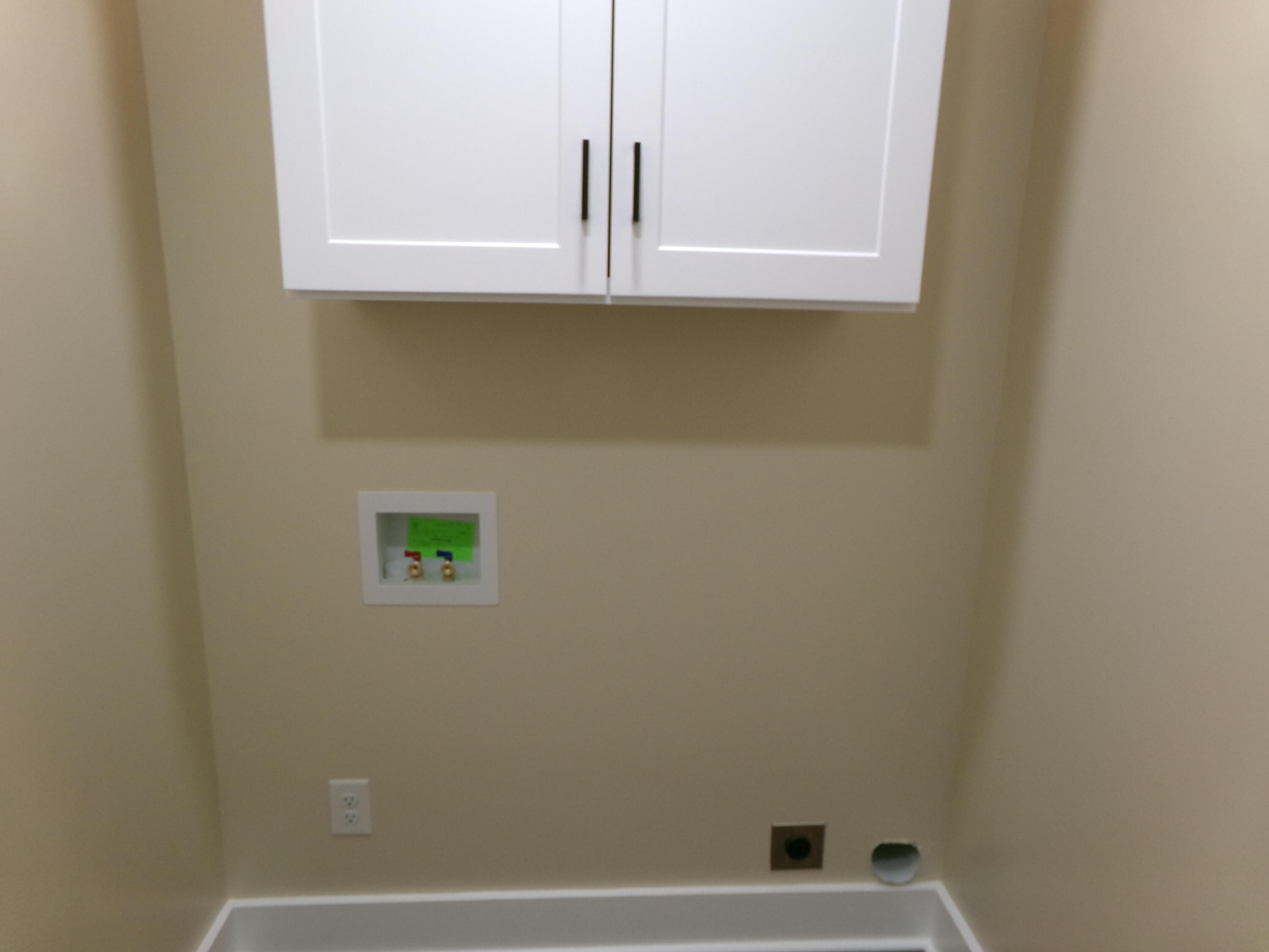 113 Spring Meadows Drive Property Photo 26