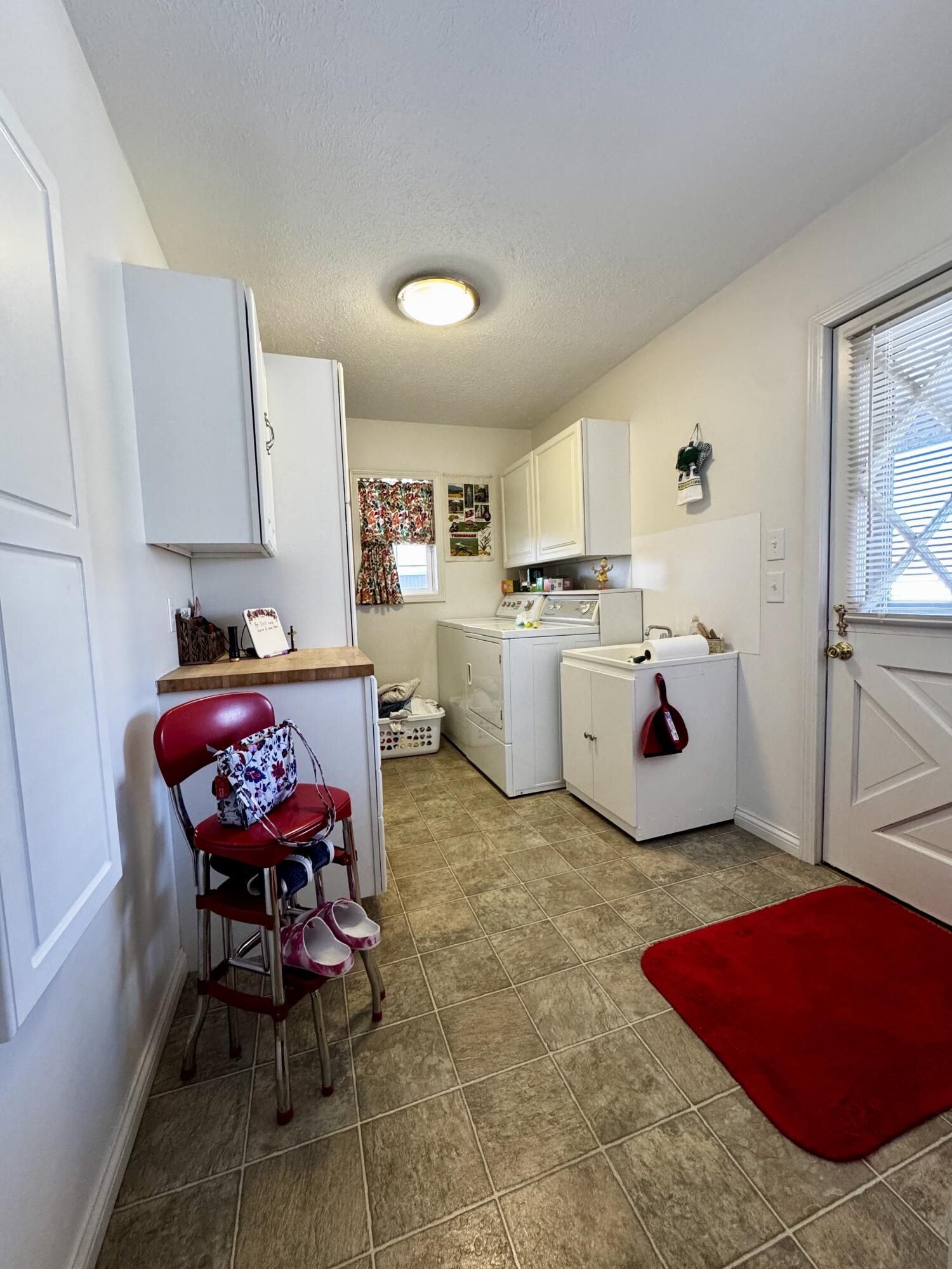 400 D Wilson Road Property Photo 22