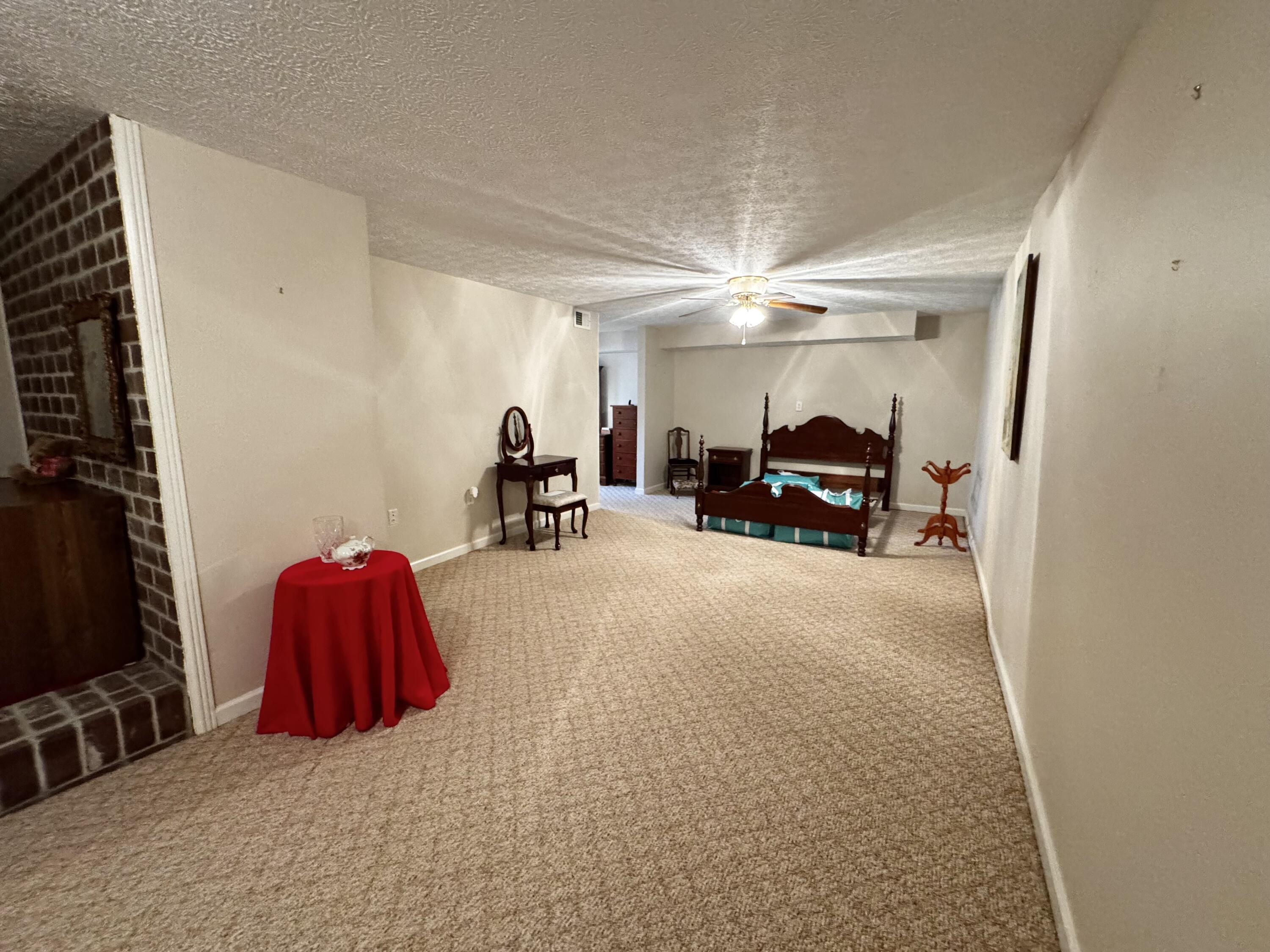 400 D Wilson Road Property Photo 34
