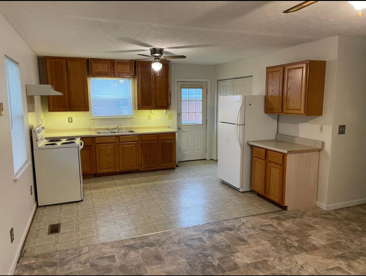 19 3rd Street Property Photo 9