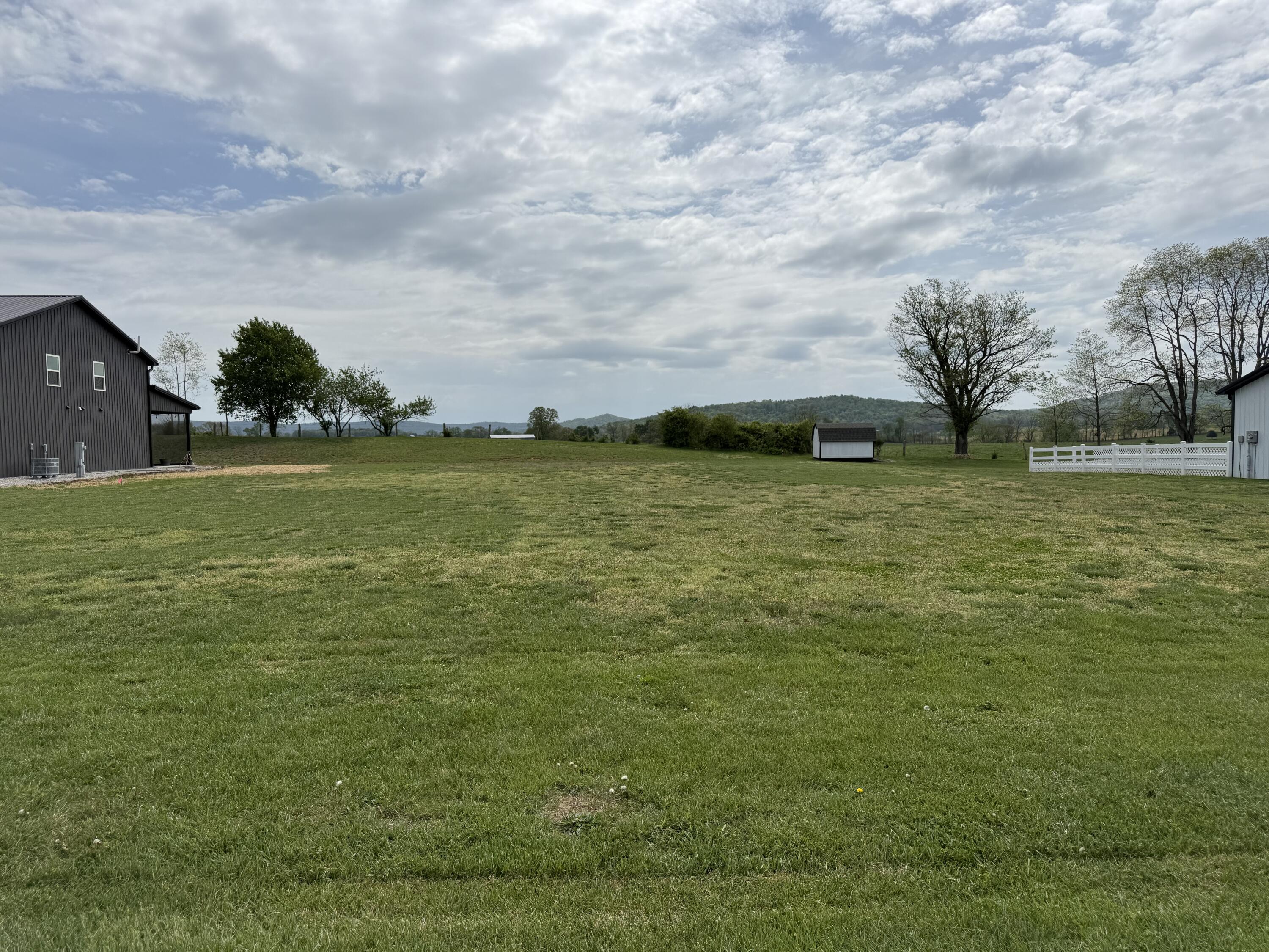 20 Lighthouse Estates Property Photo 2