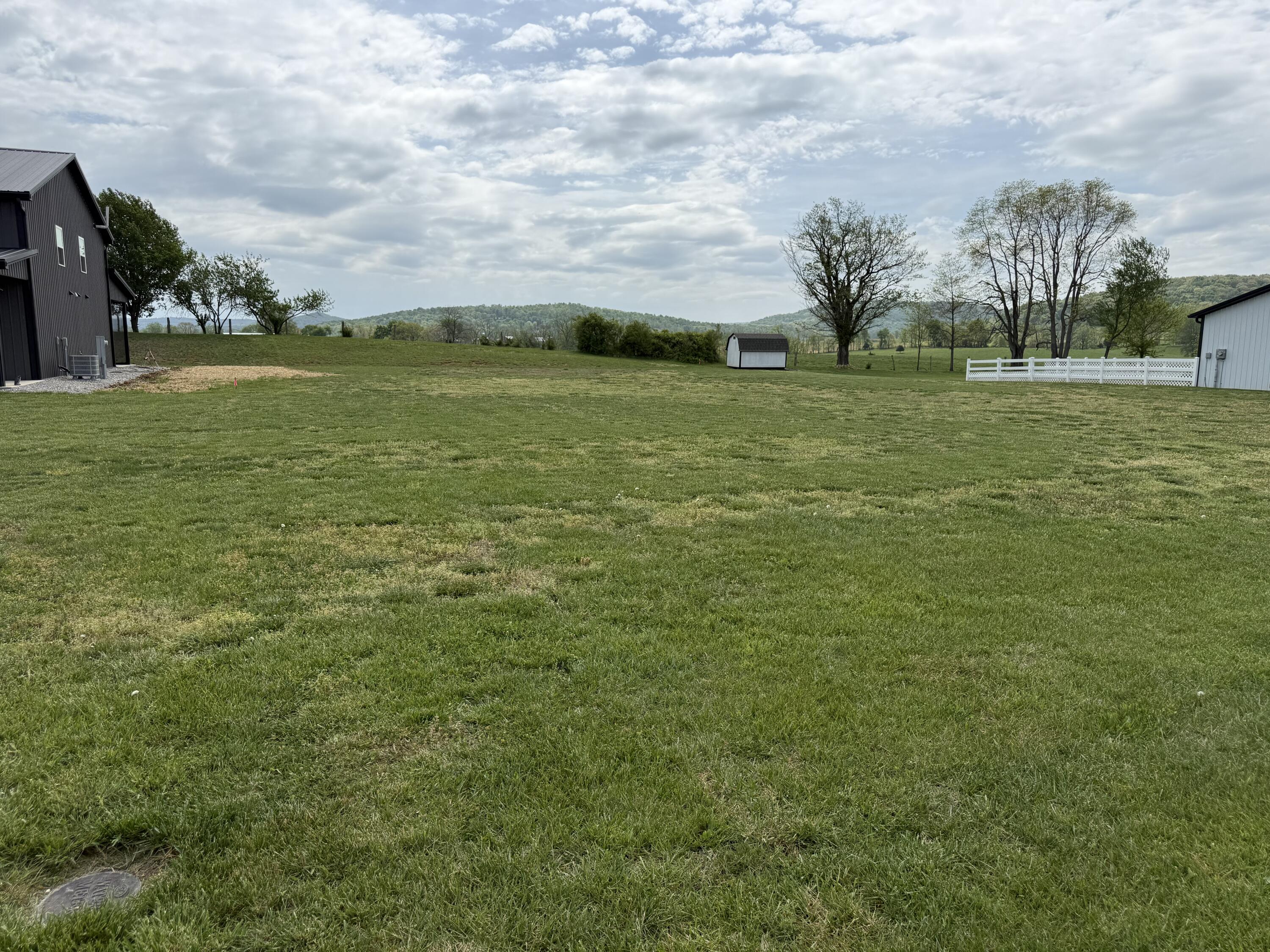 20 Lighthouse Estates Property Photo 3