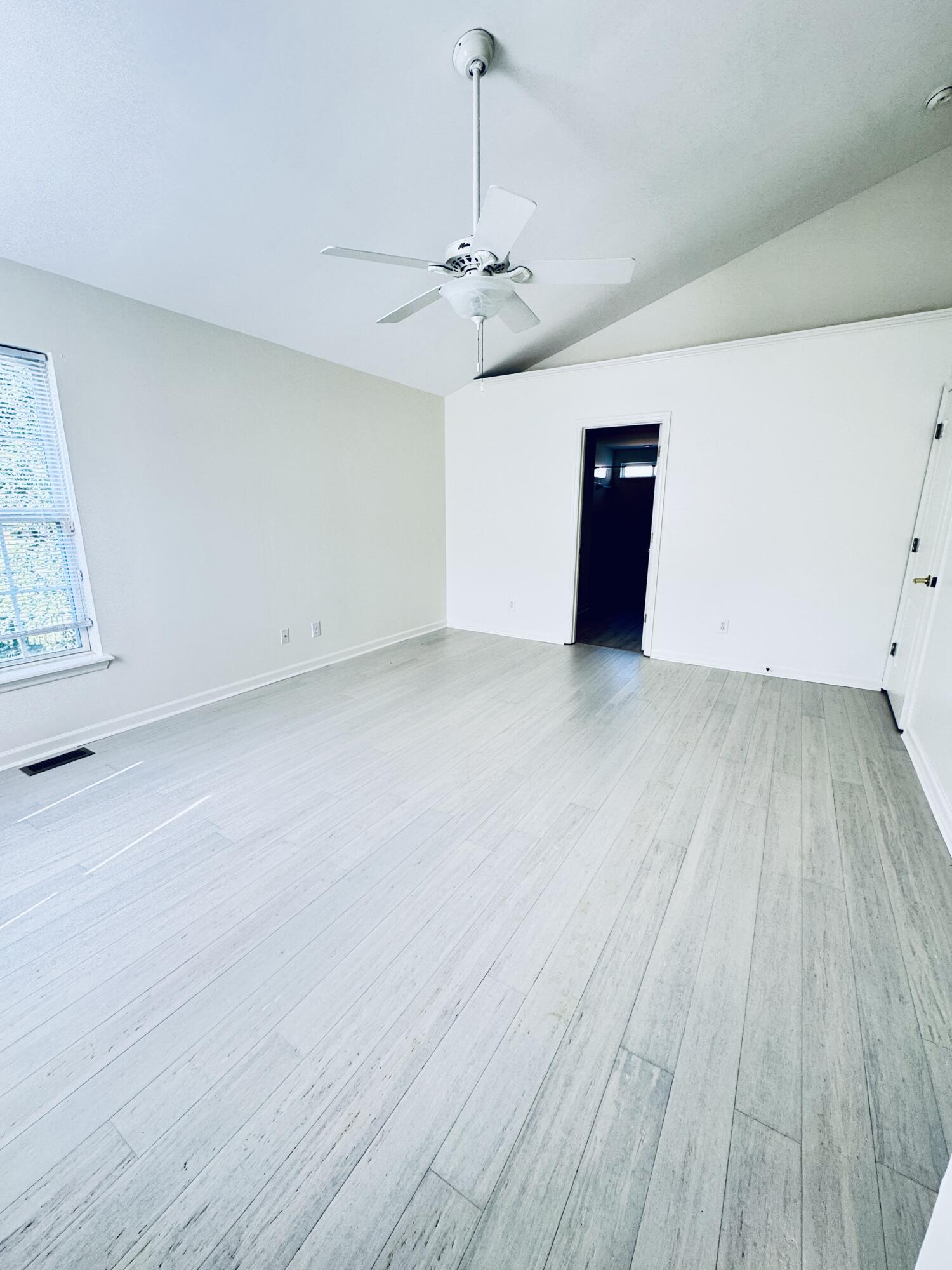 137 The Masters Property Photo 22
