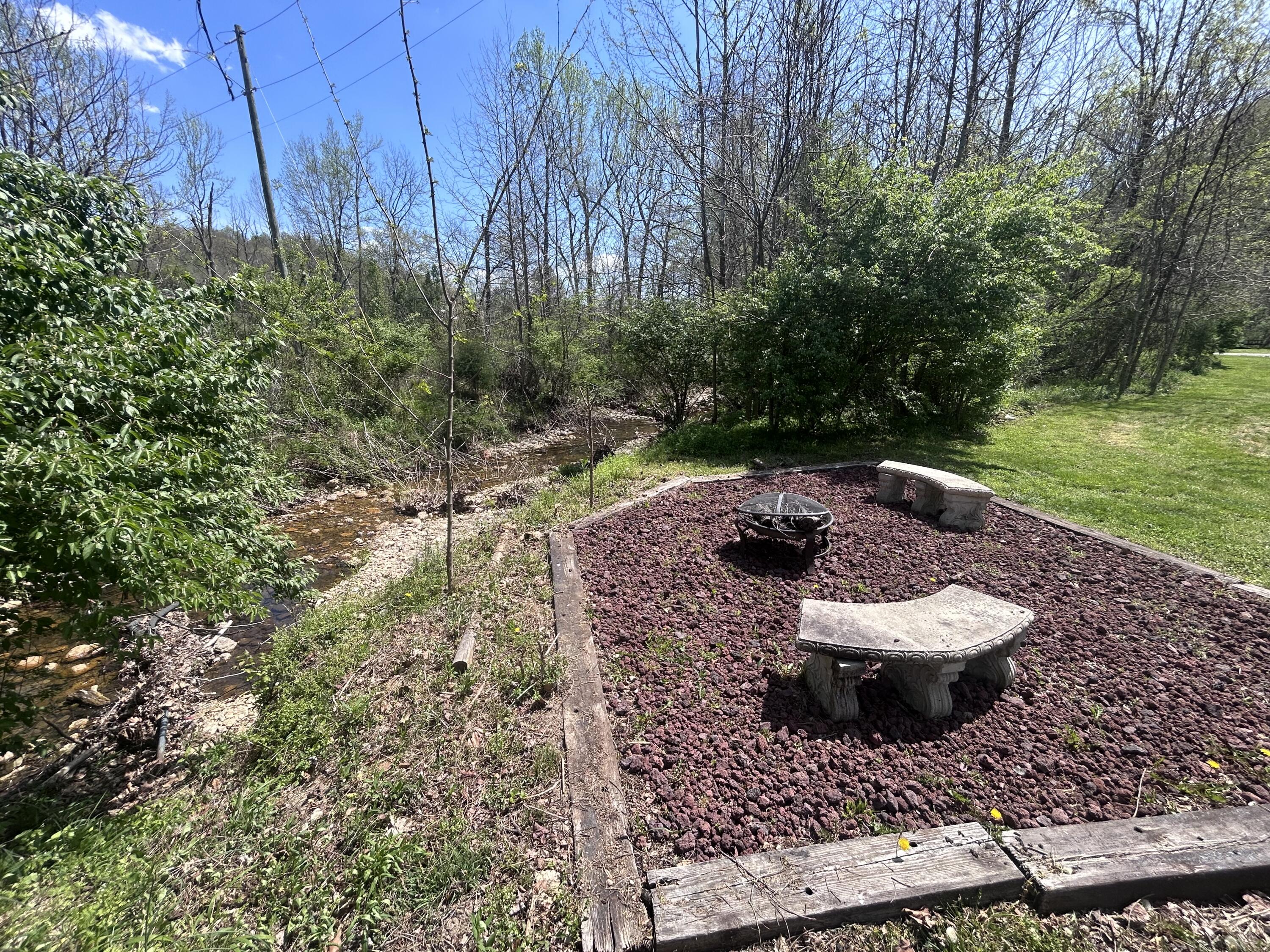 507 Nosco Road Property Photo 9