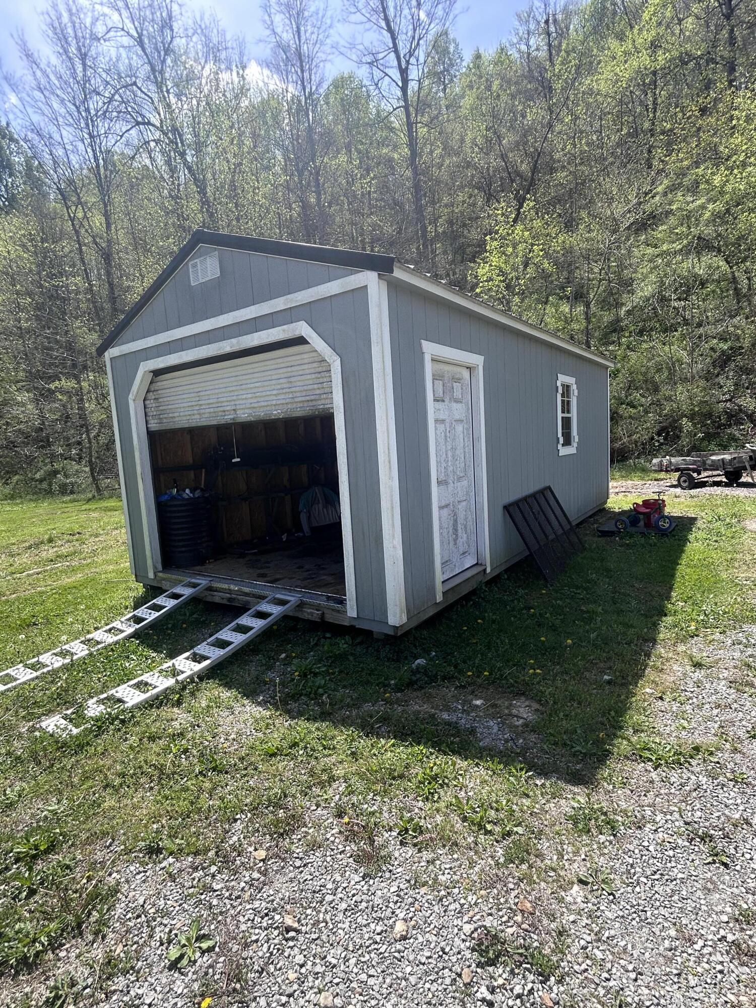 507 Nosco Road Property Photo 12