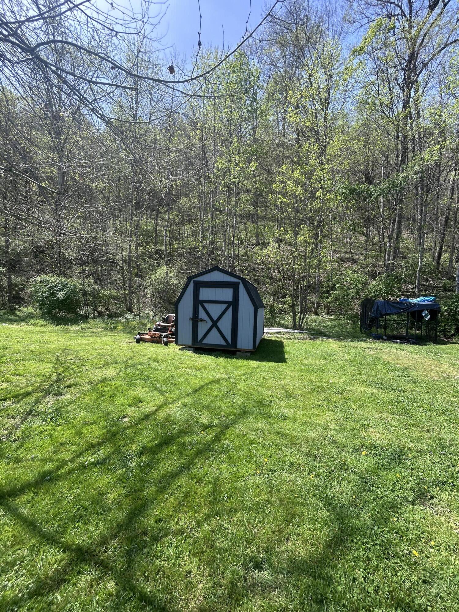 507 Nosco Road Property Photo 14