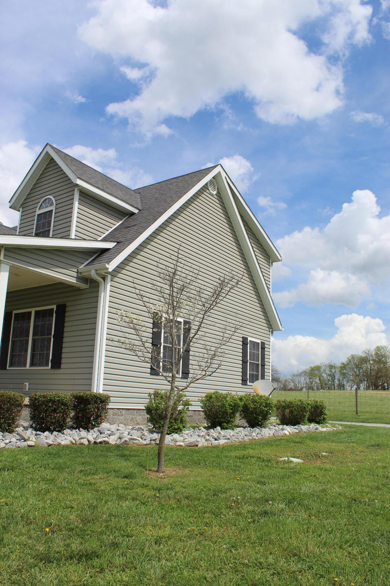 990 Dry Fork Road Property Photo 4