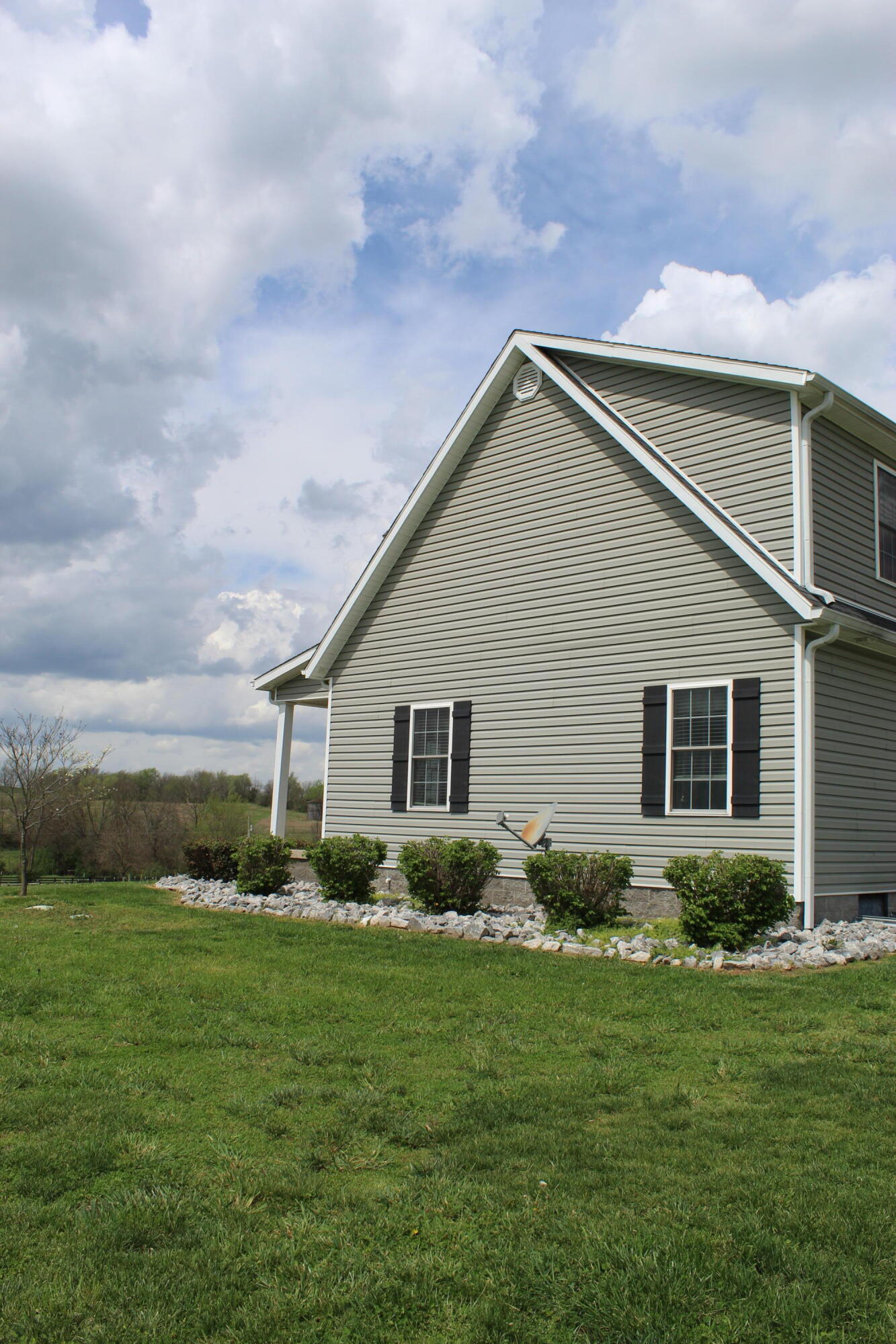 990 Dry Fork Road Property Photo 5