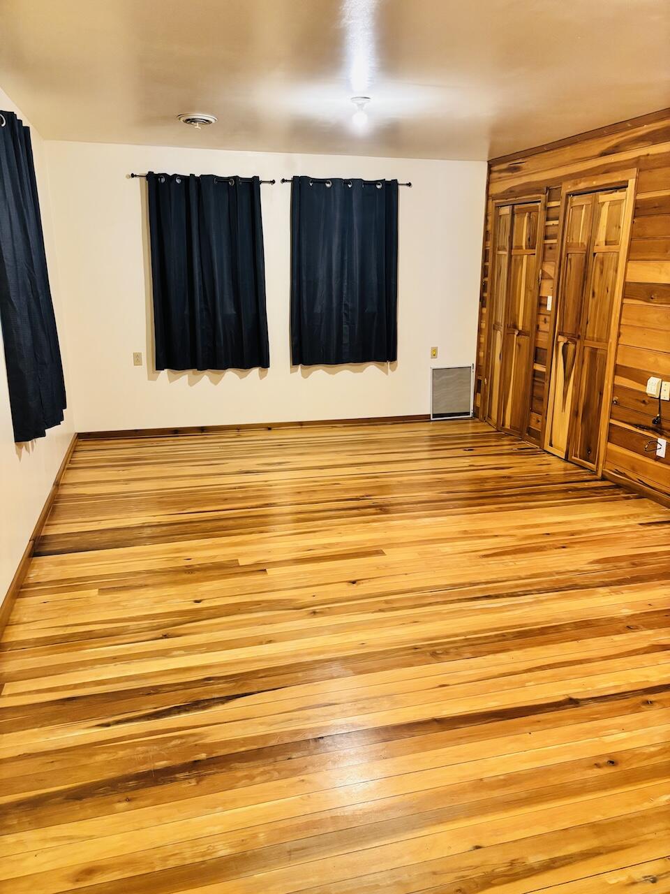 1265 Thornton Road Property Photo 11