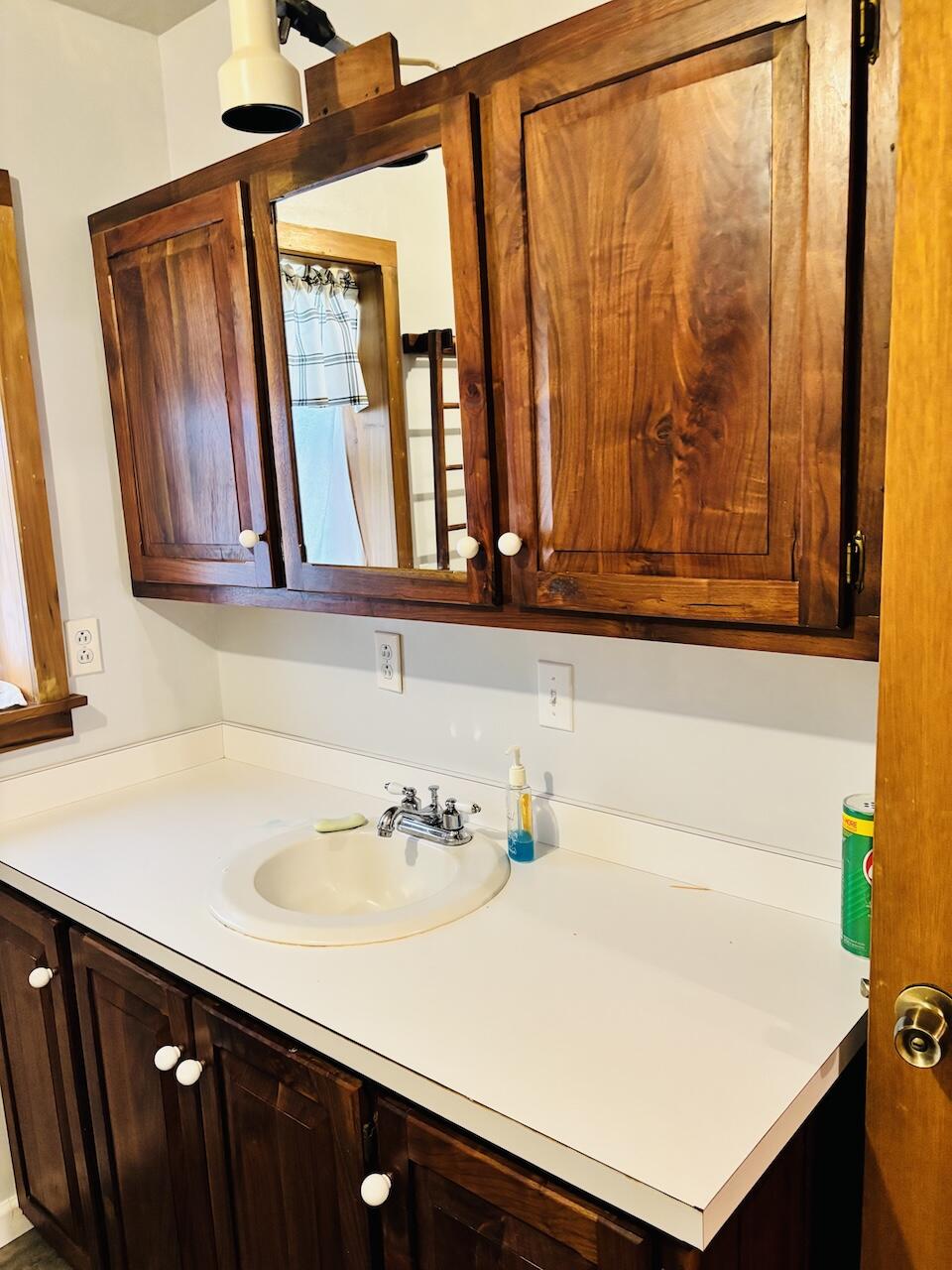 1265 Thornton Road Property Photo 12