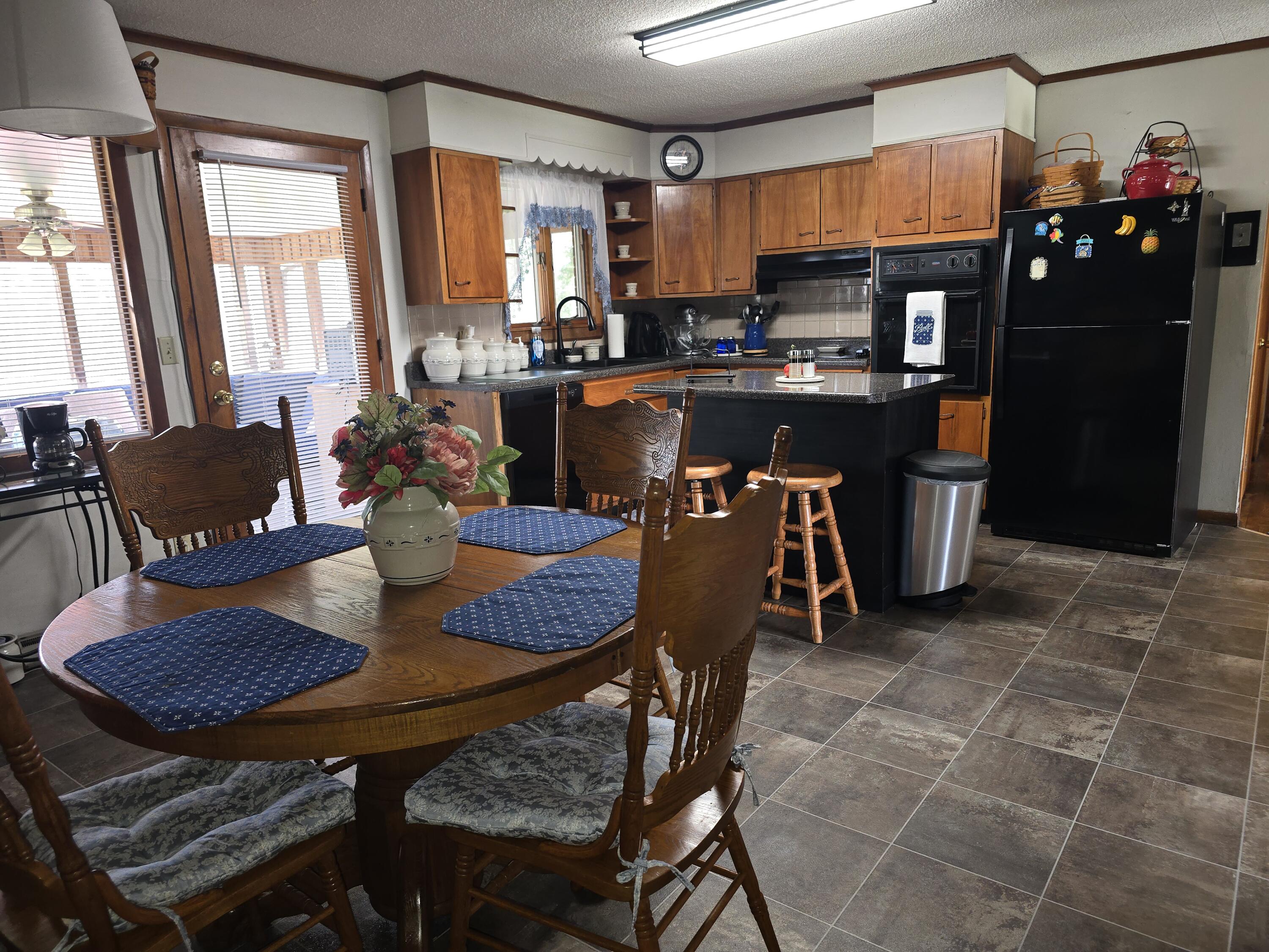 127 Alpine Road Property Photo 8