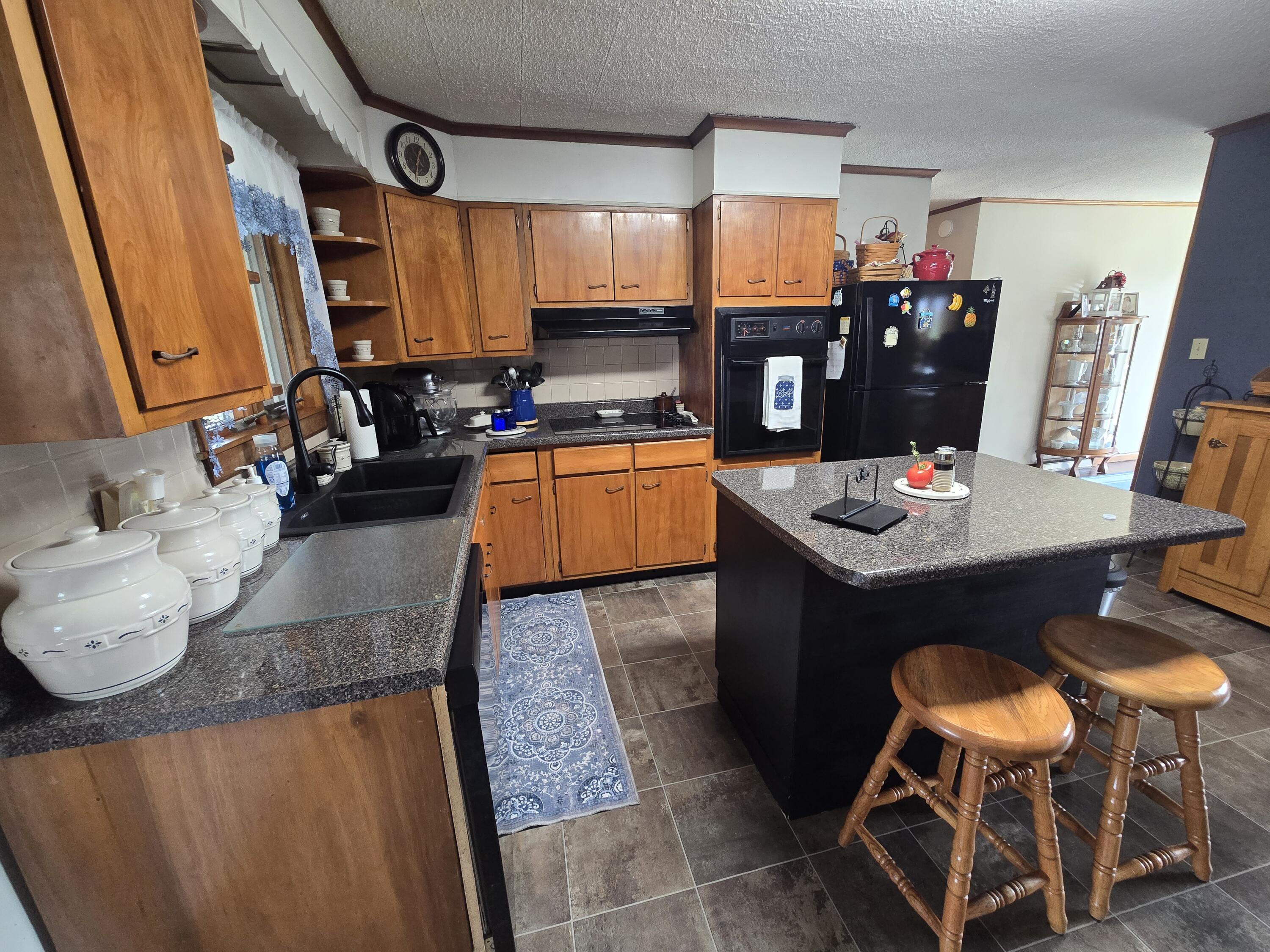 127 Alpine Road Property Photo 11