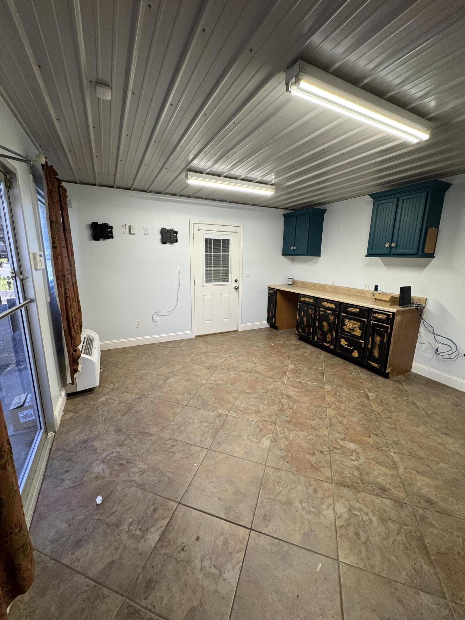 32 E 3094 Highway Property Photo 14