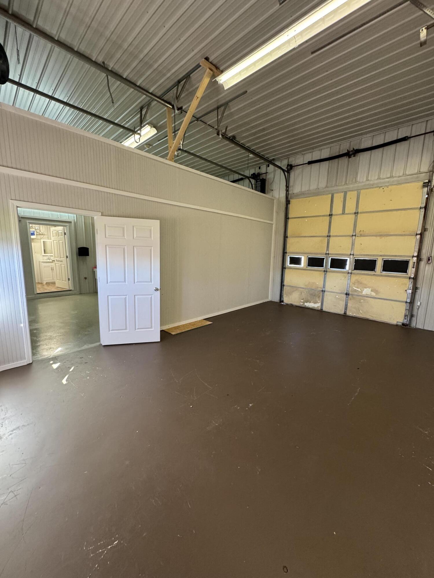 32 E 3094 Highway Property Photo 22