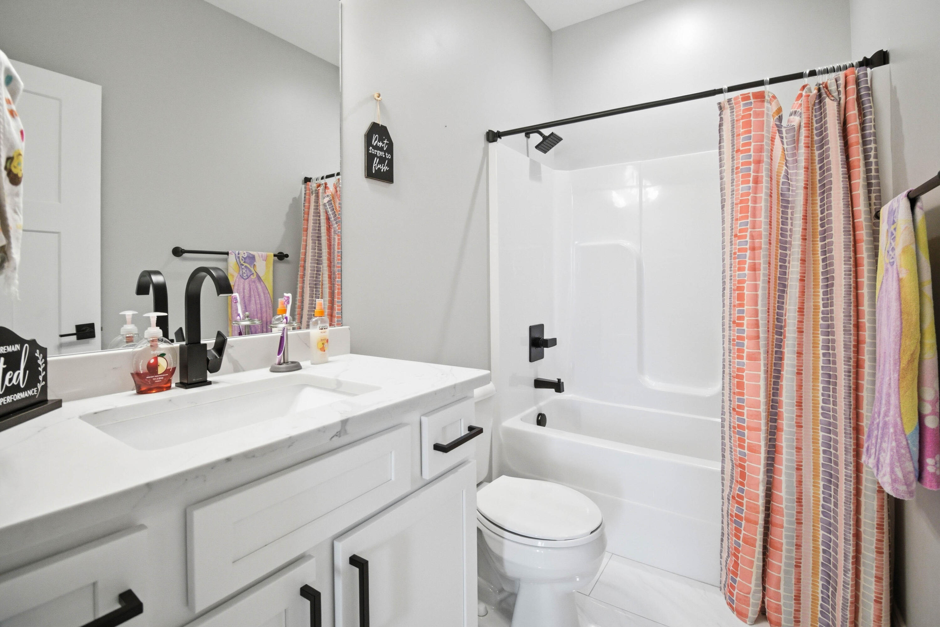 1039 Vineyard Way Property Photo 16
