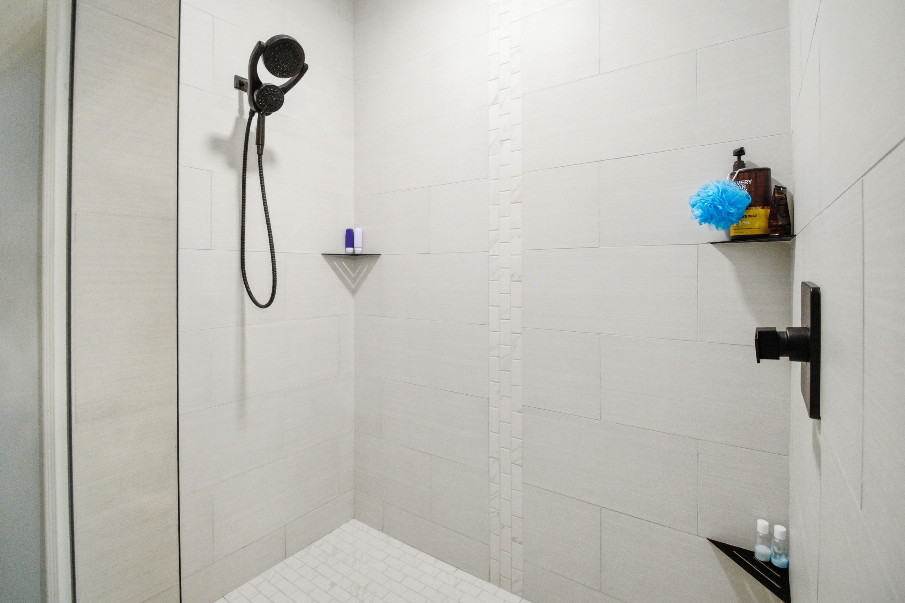 1039 Vineyard Way Property Photo 23