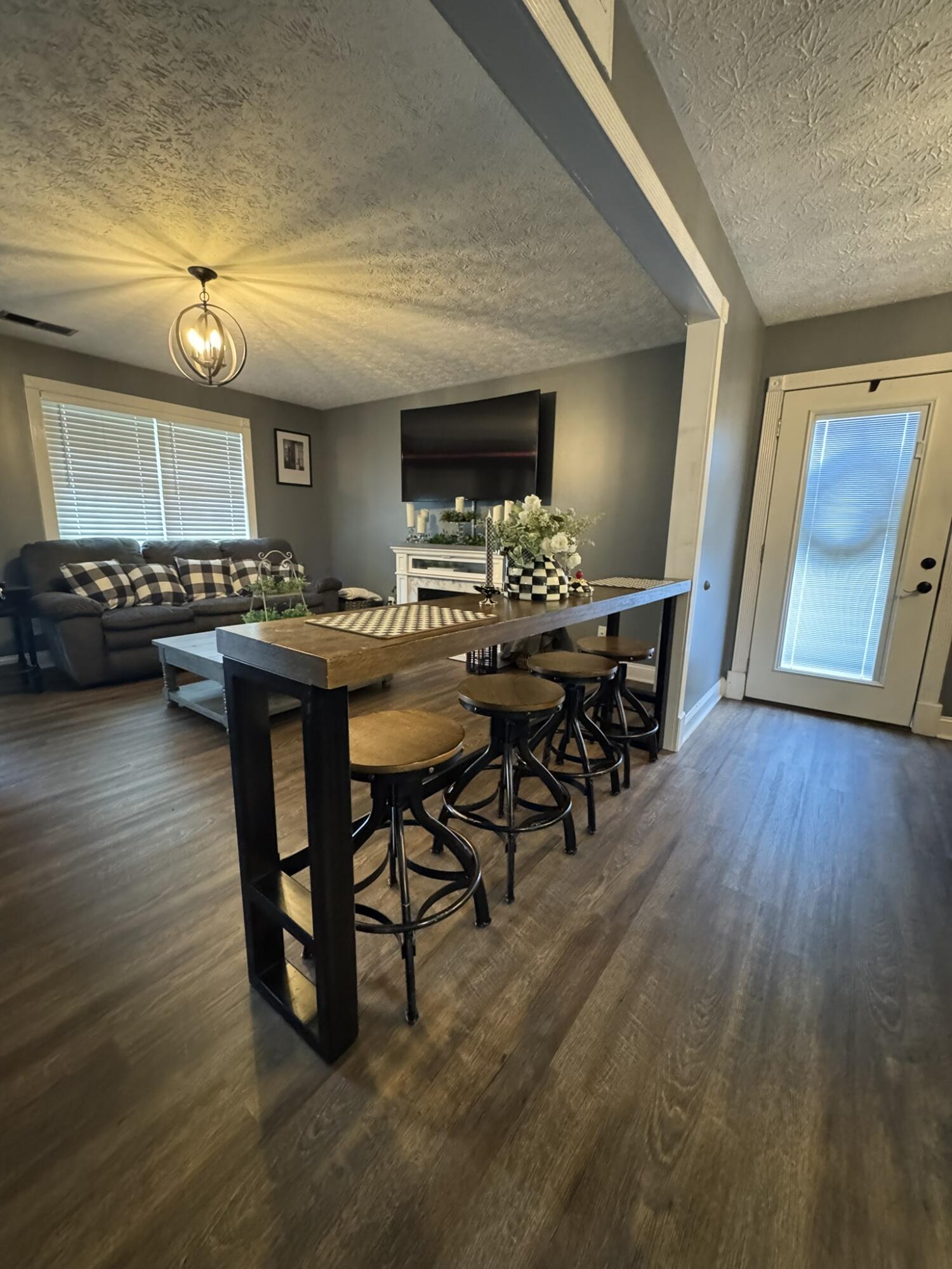 10 Amy Lane Property Photo 12