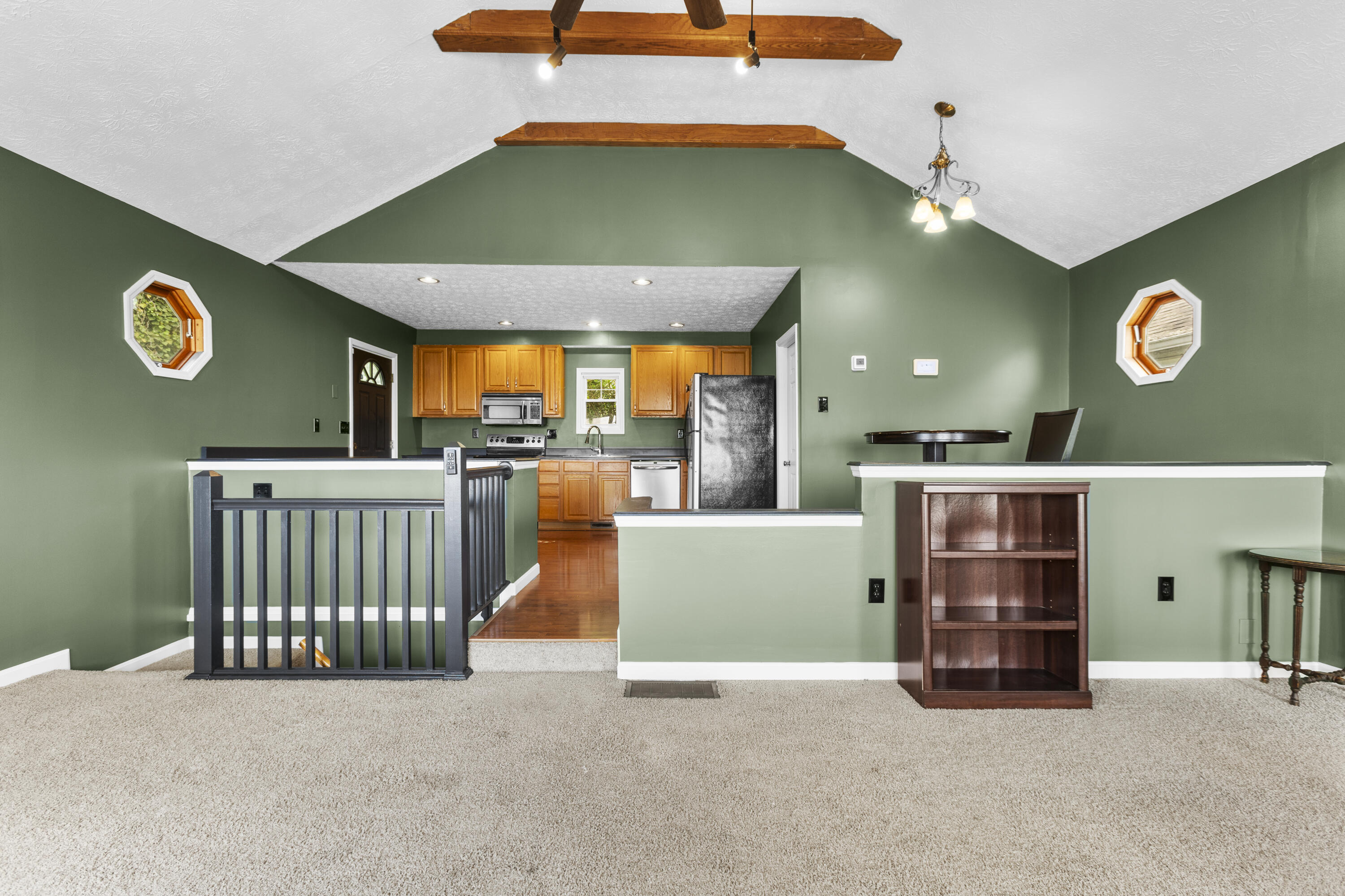 935 Highway Avenue Property Photo 16