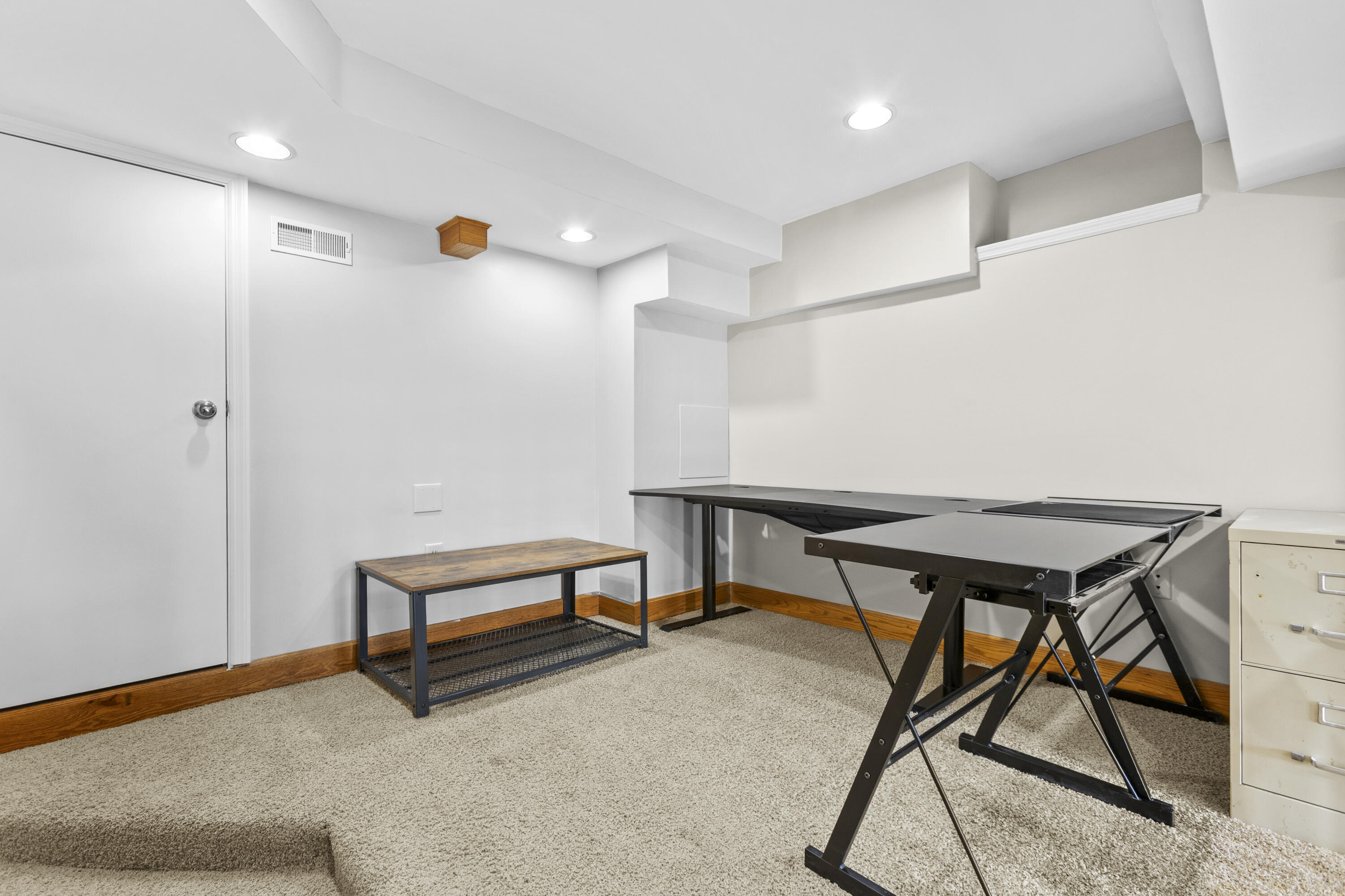 935 Highway Avenue Property Photo 29